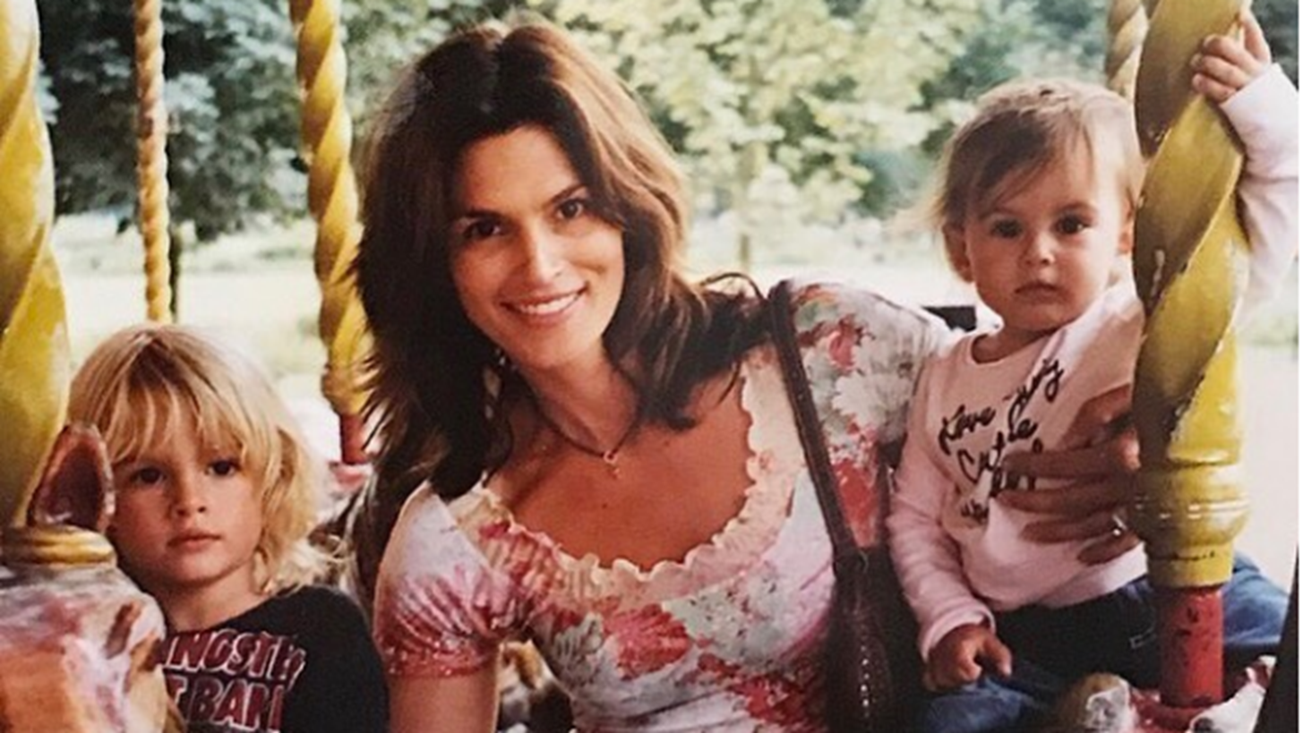 Mother&#x27;s Day: &#x39F;&#x3B9; &#x3C0;&#x3B9;&#x3BF; &#x3B3;&#x3BB;&#x3C5;&#x3BA;&#x3B9;&#x3AD;&#x3C2; &#x3B1;&#x3BD;&#x3B1;&#x3C1;&#x3C4;&#x3AE;&#x3C3;&#x3B5;&#x3B9;&#x3C2; &#x3C4;&#x3C9;&#x3BD; celebrities &#x3C3;&#x3C4;&#x3BF; Instagram
