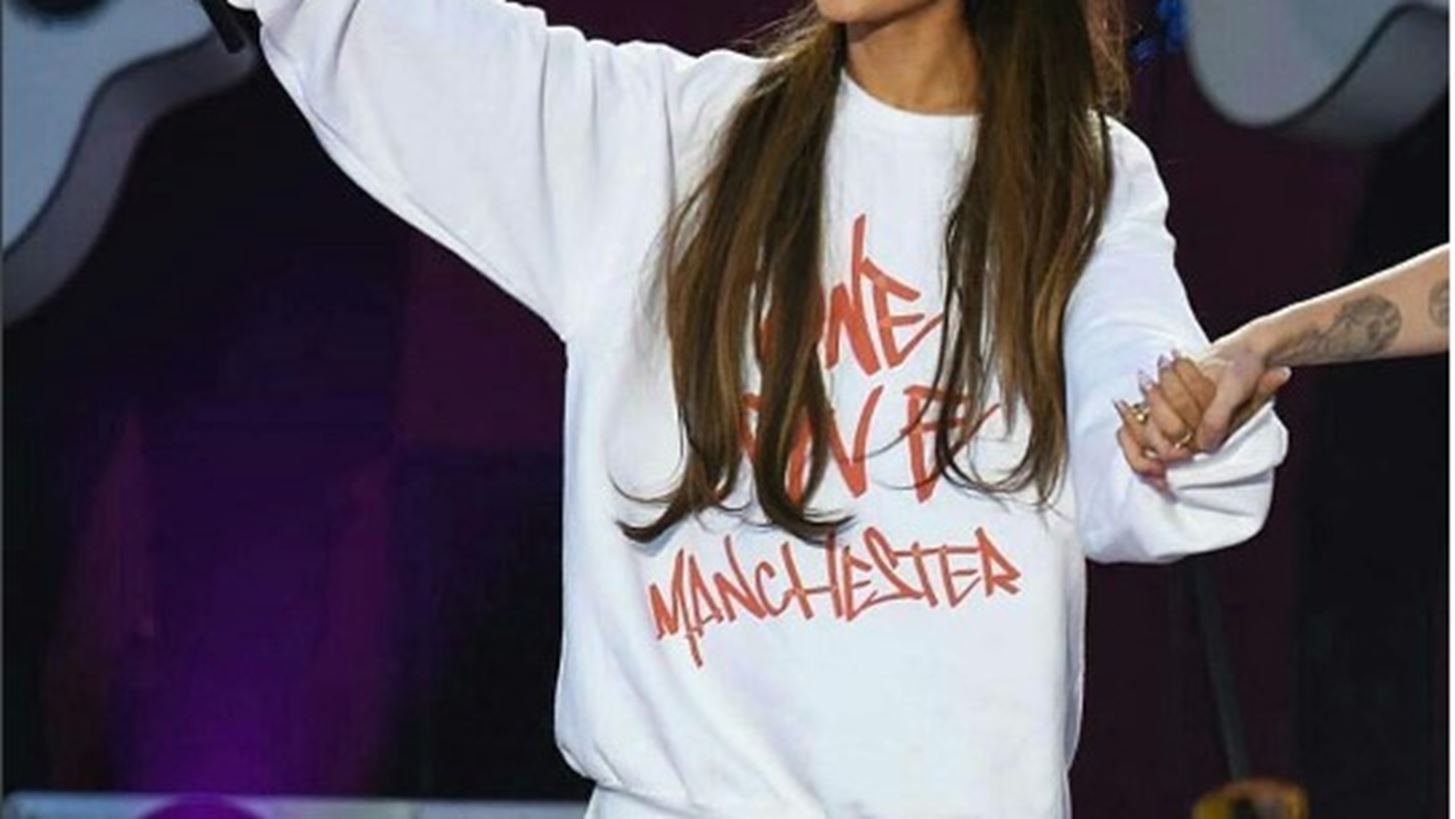 Ariana Grande: &#x395;&#x3BA;&#x3C6;&#x3C1;&#x3AC;&#x3B6;&#x3B5;&#x3B9; &#x3B4;&#x3B7;&#x3BC;&#x3CC;&#x3C3;&#x3B9;&#x3B1; &#x3C4;&#x3B9;&#x3C2; &#x3B1;&#x3C0;&#x3CC;&#x3C8;&#x3B5;&#x3B9;&#x3C2; &#x3C4;&#x3B7;&#x3C2; &#x3B3;&#x3B9;&#x3B1; &#x3C4;&#x3B1; &#x3B4;&#x3B9;&#x3BA;&#x3B1;&#x3B9;&#x3CE;&#x3BC;&#x3B1;&#x3C4;&#x3B1; &#x3C4;&#x3C9;&#x3BD; &#x3B3;&#x3C5;&#x3BD;&#x3B1;&#x3B9;&#x3BA;&#x3CE;&#x3BD;
