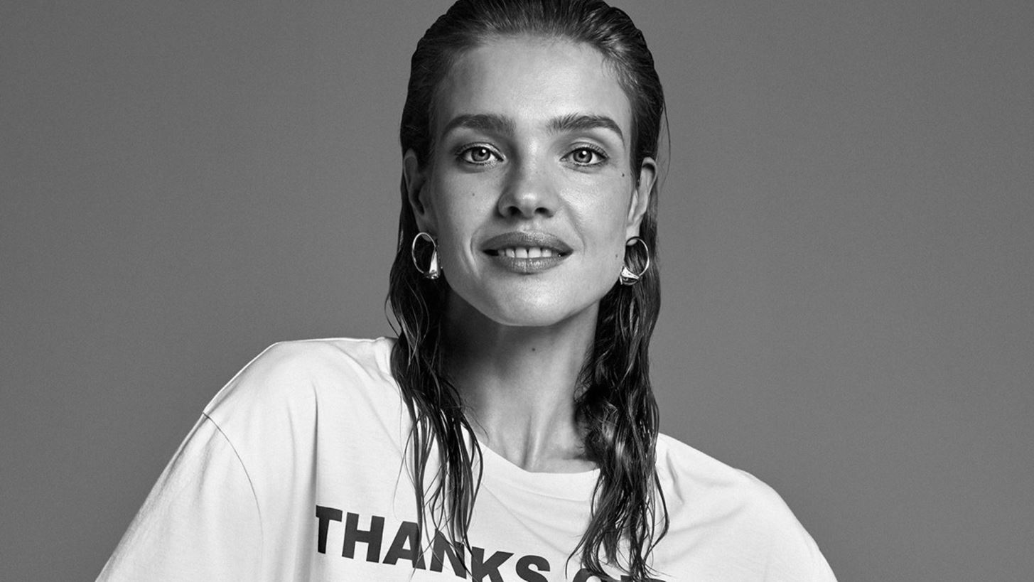 &#x3A4;&#x3BF; Net-a-Porter &#x3C3;&#x3C5;&#x3BD;&#x3B5;&#x3C1;&#x3B3;&#x3AC;&#x3B6;&#x3B5;&#x3C4;&#x3B1;&#x3B9; &#x3BC;&#x3B5; &#x3C3;&#x3C7;&#x3B5;&#x3B4;&#x3B9;&#x3B1;&#x3C3;&#x3C4;&#x3AD;&#x3C2; &#x3BA;&#x3B1;&#x3B9; celebrities &#x3B3;&#x3B9;&#x3B1; &#x3C4;&#x3B7;&#x3BD; &#x397;&#x3BC;&#x3AD;&#x3C1;&#x3B1; &#x3C4;&#x3B7;&#x3C2; &#x393;&#x3C5;&#x3BD;&#x3B1;&#x3AF;&#x3BA;&#x3B1;&#x3C2;