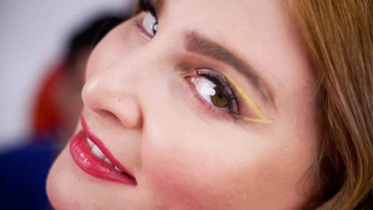 H &#x395;&#x3B2;&#x3B5;&#x3BB;&#x3AF;&#x3BD;&#x3B1; &#x39D;&#x3B9;&#x3BA;&#x3CC;&#x3BB;&#x3B9;&#x3B6;&#x3B1; &#x3B1;&#x3C0;&#x3B1;&#x3BD;&#x3C4;&#x3AC; &#x3C3;&#x3B5; 3 beauty &#x3B5;&#x3C1;&#x3C9;&#x3C4;&#x3AE;&#x3C3;&#x3B5;&#x3B9;&#x3C2; &#x3C3;&#x3C4;&#x3BF; &#x3C0;&#x3B9;&#x3BF; &#x3B1;&#x3C0;&#x3BF;&#x3BB;&#x3B1;&#x3C5;&#x3C3;&#x3C4;&#x3B9;&#x3BA;&#x3CC; &#x3B2;&#x3AF;&#x3BD;&#x3C4;&#x3B5;&#x3BF; &#x3C0;&#x3BF;&#x3C5; &#x3B8;&#x3B1; &#x3B4;&#x3B5;&#x3B9;&#x3C2; &#x3C3;&#x3AE;&#x3BC;&#x3B5;&#x3C1;&#x3B1;