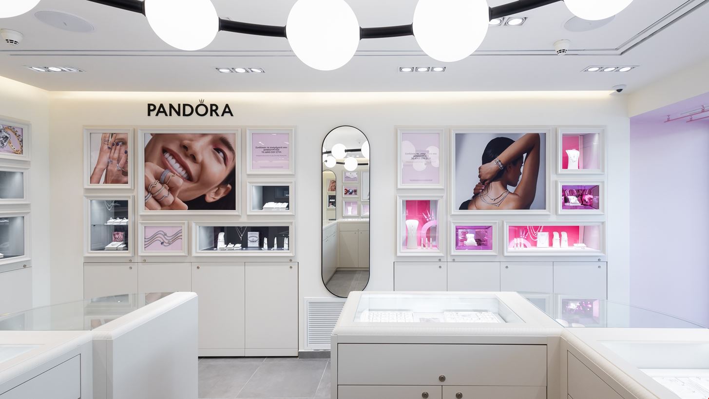 H Pandora &#x3B3;&#x3B9;&#x3BF;&#x3C1;&#x3C4;&#x3AC;&#x3B6;&#x3B5;&#x3B9; &#x3C4;&#x3B1; &#x3B5;&#x3B3;&#x3BA;&#x3B1;&#x3AF;&#x3BD;&#x3B9;&#x3B1; &#x3C4;&#x3BF;&#x3C5; &#x3BD;&#x3AD;&#x3BF;&#x3C5; &#x3BA;&#x3B1;&#x3C4;&#x3B1;&#x3C3;&#x3C4;&#x3AE;&#x3BC;&#x3B1;&#x3C4;&#x3BF;&#x3C2; &#x3C3;&#x3C4;&#x3B7;&#x3BD; &#x39A;&#x3B7;&#x3C6;&#x3B9;&#x3C3;&#x3B9;&#x3AC;