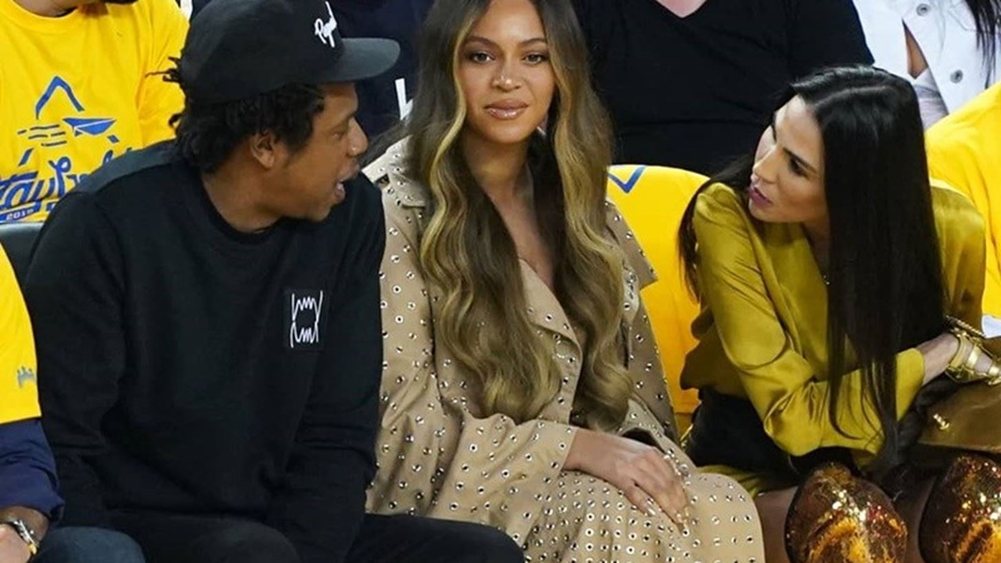 &#x395;&#x3AF;&#x3BD;&#x3B1;&#x3B9; &#x3BC;&#x3B9;&#x3B1; &#x3B1;&#x3C0;&#x3CC; &#x3BC;&#x3B1;&#x3C2;! &#x397; &#x3B5;&#x3C0;&#x3B9;&#x3BA;&#x3AE; &#x3B1;&#x3BD;&#x3C4;&#x3AF;&#x3B4;&#x3C1;&#x3B1;&#x3C3;&#x3B7; &#x3C4;&#x3B7;&#x3C2; Beyonce &#x3CC;&#x3C4;&#x3B1;&#x3BD; &#x3BC;&#x3B9;&#x3B1; &#x3B3;&#x3C5;&#x3BD;&#x3B1;&#x3AF;&#x3BA;&#x3B1; &#x3BC;&#x3AF;&#x3BB;&#x3B7;&#x3C3;&#x3B5; &#x3C3;&#x3C4;&#x3BF;&#x3BD; Jay Z