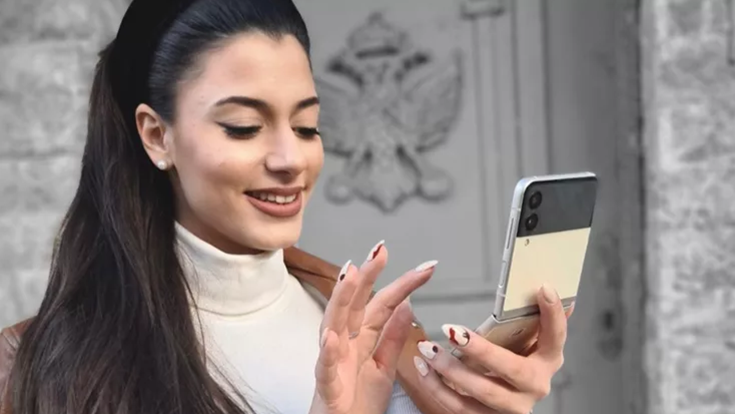 &#x39C;&#x3AF;&#x3B1; &#x3BC;&#x3AD;&#x3C1;&#x3B1; &#x3C3;&#x3C4;&#x3B7; &#x3B6;&#x3C9;&#x3AE; &#x3BC;&#x3B9;&#x3B1;&#x3C2; &#x3C3;&#x3C5;&#x3BD;&#x3C4;&#x3AC;&#x3BA;&#x3C4;&#x3C1;&#x3B9;&#x3B1;&#x3C2; &#x3BC;&#x3CC;&#x3B4;&#x3B1;&#x3C2;