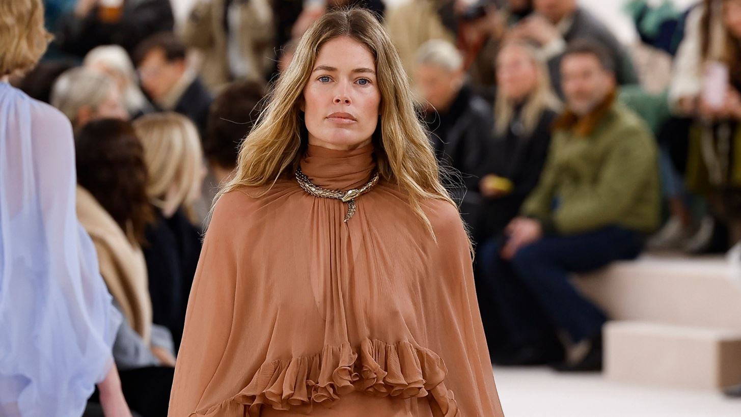 Τα 6 πιο διάσημα χρώματα για τη σεζόν Φθινόπωρο/Χειμώνας 2024-2025