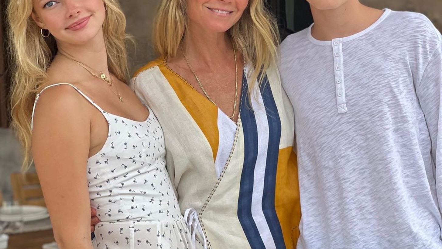 Gwyneth Paltrow | &#x39F;&#x3B9; &#x3B3;&#x3BB;&#x3C5;&#x3BA;&#x3AD;&#x3C2; &#x3B5;&#x3C5;&#x3C7;&#x3AD;&#x3C2; &#x3B3;&#x3B9;&#x3B1; &#x3C4;&#x3B1; &#x3B3;&#x3B5;&#x3BD;&#x3AD;&#x3B8;&#x3BB;&#x3B9;&#x3B1; &#x3C4;&#x3BF;&#x3C5; &#x3B3;&#x3B9;&#x3BF;&#x3C5; &#x3C4;&#x3B7;&#x3C2; &#x3BA;&#x3B1;&#x3B9; &#x3B7; &#x3C4;&#x3C1;&#x3C5;&#x3C6;&#x3B5;&#x3C1;&#x3AE; &#x3C6;&#x3C9;&#x3C4;&#x3BF;&#x3B3;&#x3C1;&#x3B1;&#x3C6;&#x3AF;&#x3B1; &#x3C4;&#x3BF;&#x3C5;&#x3C2;