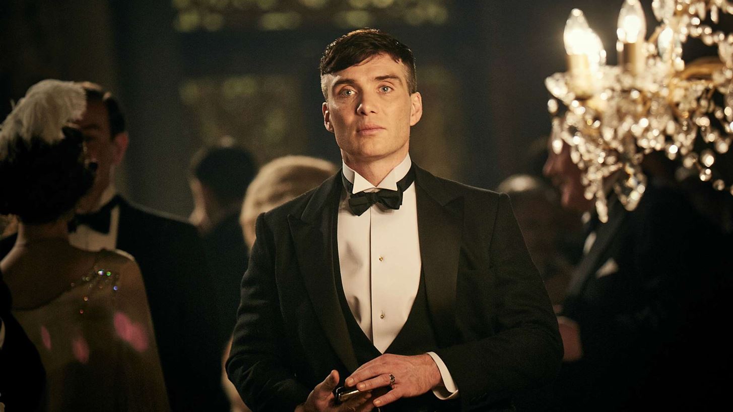 Peaky Blinders | &#x39C;&#x3B9;&#x3B1; &#x3AD;&#x3BA;&#x3C0;&#x3BB;&#x3B7;&#x3BE;&#x3B7; &#x3C0;&#x3B5;&#x3C1;&#x3B9;&#x3BC;&#x3AD;&#x3BD;&#x3B5;&#x3B9; &#x3C4;&#x3BF;&#x3C5;&#x3C2; &#x3C6;&#x3B1;&#x3BD; &#x3C4;&#x3B7;&#x3C2; &#x3C3;&#x3B5;&#x3B9;&#x3C1;&#x3AC;&#x3C2; &#x3BC;&#x3B5;&#x3C4;&#x3AC; &#x3C4;&#x3BF; &#x3C4;&#x3AD;&#x3BB;&#x3BF;&#x3C2; &#x3C4;&#x3B7;&#x3C2;