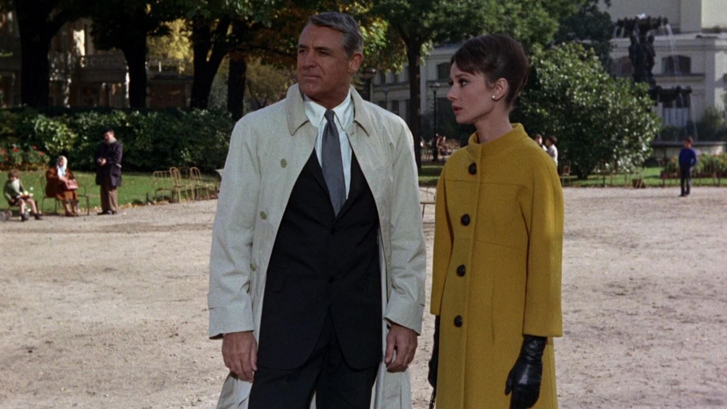 &#x39F;&#x3B9; Audrey Hepburn &#x3BA;&#x3B1;&#x3B9; Cary Grant &#x3BC;&#x3AC;&#x3C2; &#x3B4;&#x3AF;&#x3BD;&#x3BF;&#x3C5;&#x3BD; &quot;&#x3A1;&#x3B1;&#x3BD;&#x3C4;&#x3B5;&#x3B2;&#x3BF;&#x3CD; &#x3C3;&#x3C4;&#x3BF; &#x3A0;&#x3B1;&#x3C1;&#x3AF;&#x3C3;&#x3B9;&quot;