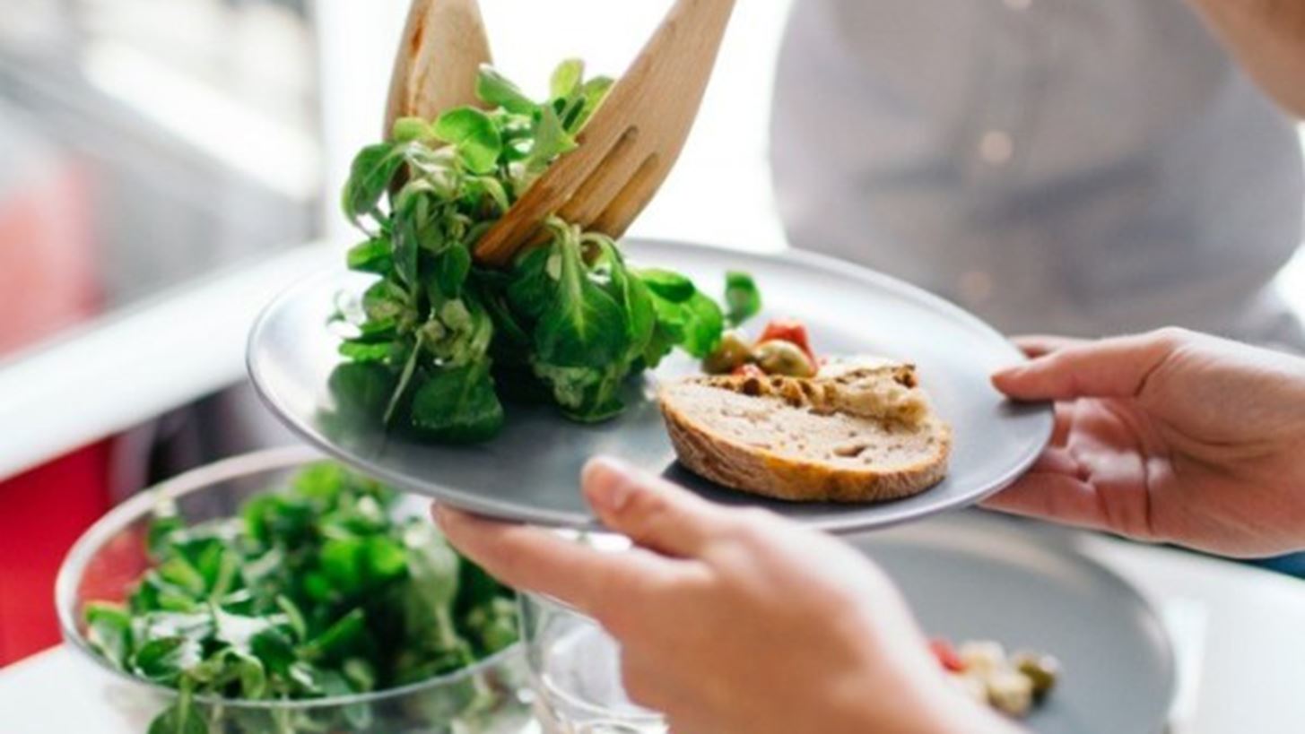 Τι είναι η φλεγμονή και πώς σχετίζεται με τον τρόπο διατροφής μας;