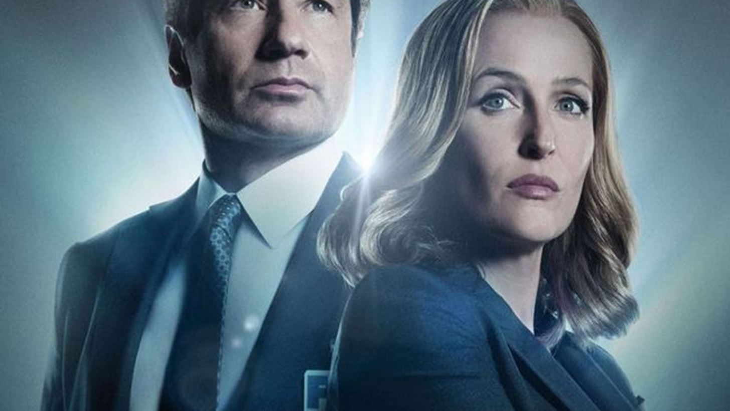 &#x3A4;&#x3B1; &quot;X-Files&quot; &#x3B5;&#x3C0;&#x3B9;&#x3C3;&#x3C4;&#x3C1;&#x3AD;&#x3C6;&#x3BF;&#x3C5;&#x3BD;