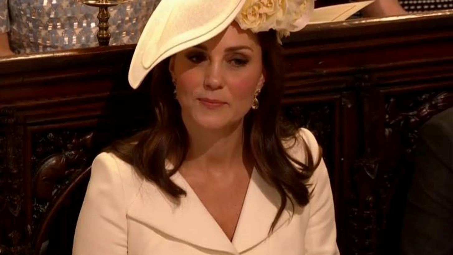 Kate Middleton: &#x394;&#x3C1;&#x3B1;&#x3C3;&#x3C4;&#x3B7;&#x3C1;&#x3B9;&#x3BF;&#x3C0;&#x3BF;&#x3B9;&#x3B5;&#x3AF;&#x3C4;&#x3B1;&#x3B9; &#x3BA;&#x3C1;&#x3C5;&#x3C6;&#x3AC; &#x3C3;&#x3C4;&#x3B1; &#x39C;&#x3AD;&#x3C3;&#x3B1; &#x39A;&#x3BF;&#x3B9;&#x3BD;&#x3C9;&#x3BD;&#x3B9;&#x3BA;&#x3AE;&#x3C2; &#x394;&#x3B9;&#x3BA;&#x3C4;&#x3CD;&#x3C9;&#x3C3;&#x3B7;&#x3C2;