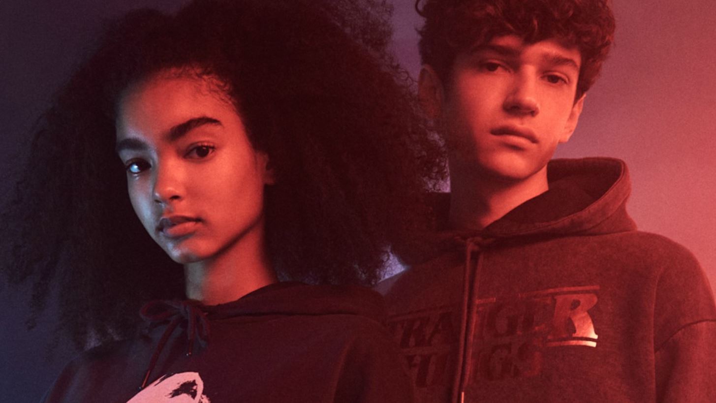 &#x39C;&#x3CC;&#x3BB;&#x3B9;&#x3C2; &#x3BA;&#x3C5;&#x3BA;&#x3BB;&#x3BF;&#x3C6;&#x3CC;&#x3C1;&#x3B7;&#x3C3;&#x3B5; &#x3B7; &#x3C3;&#x3C5;&#x3BB;&#x3BB;&#x3B5;&#x3BA;&#x3C4;&#x3B9;&#x3BA;&#x3AE; &#x3C3;&#x3C5;&#x3BB;&#x3BB;&#x3BF;&#x3B3;&#x3AE; Stranger Things x Pull &amp; Bear