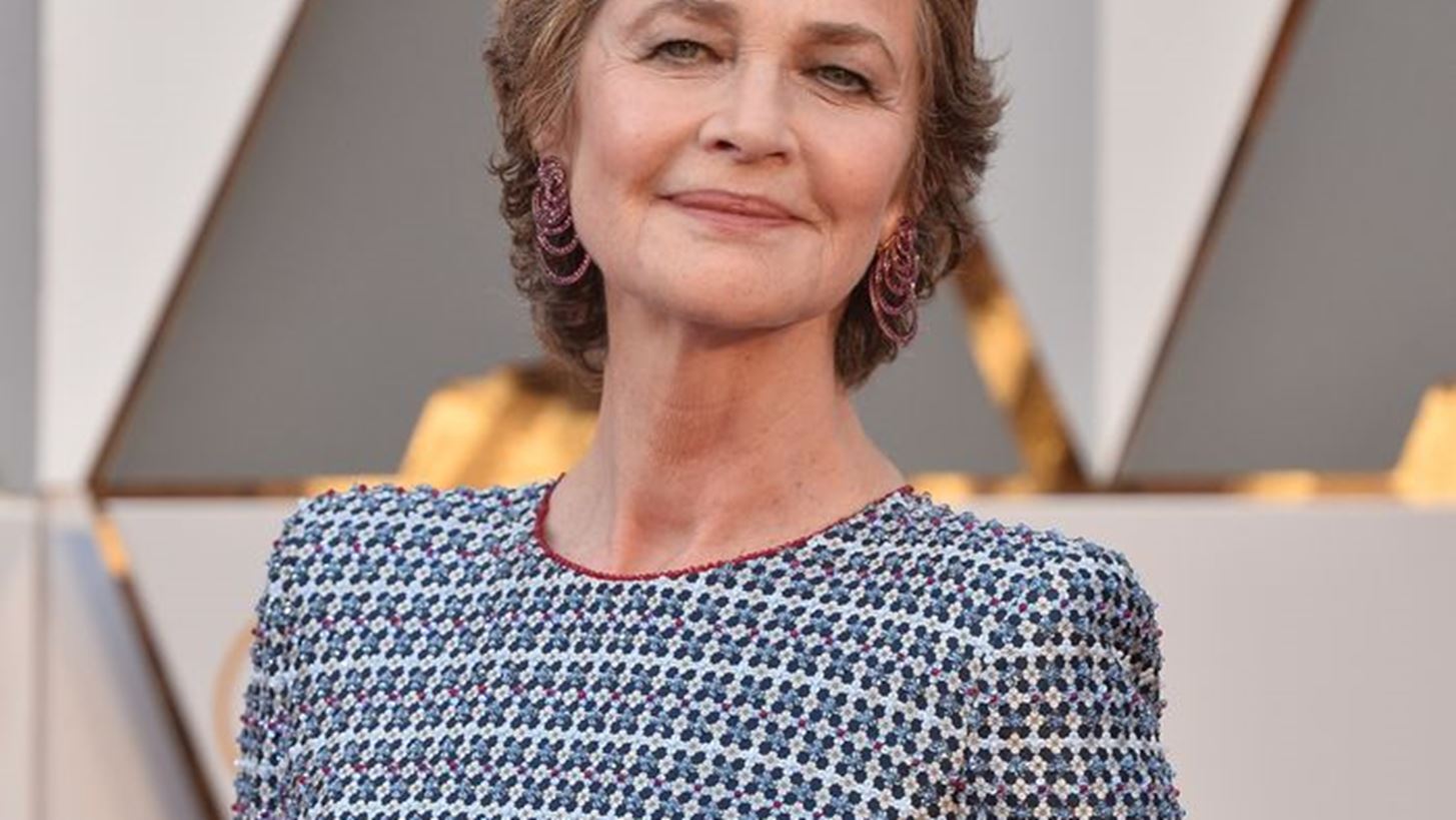 &#x397; Charlotte Rampling &#x3BC;&#x3B9;&#x3BB;&#x3AC; &#x3B3;&#x3B9;&#x3B1; &#x3C4;&#x3B7; &quot;&#x3C3;&#x3BA;&#x3BF;&#x3C4;&#x3B5;&#x3B9;&#x3BD;&#x3AE;&quot; &#x3BA;&#x3B1;&#x3C4;&#x3AC;&#x3B8;&#x3BB;&#x3B9;&#x3C8;&#x3B7; &#x3C3;&#x3C4;&#x3B1; 40 &#x3C4;&#x3B7;&#x3C2;