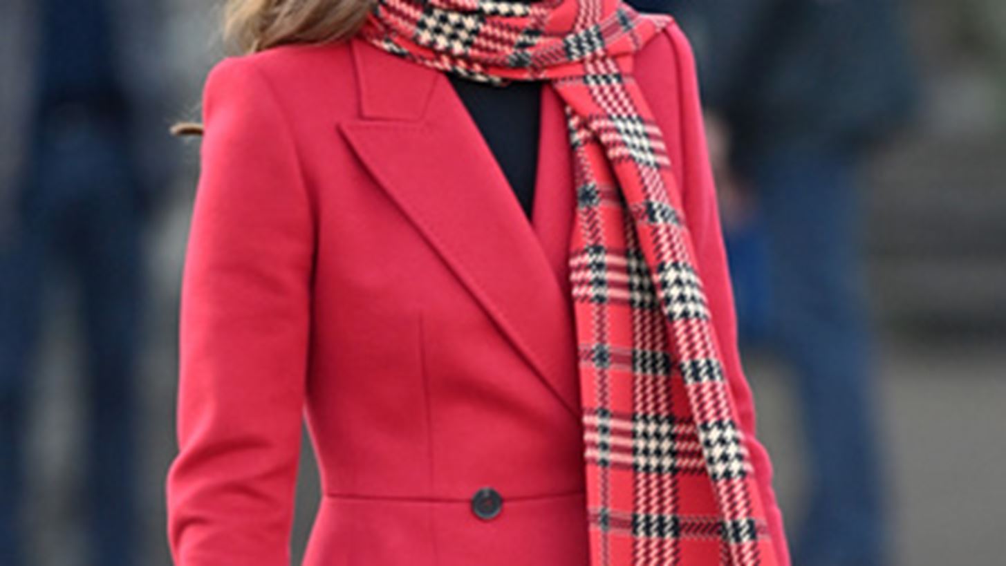 Kate Middleton | &#x3A4;&#x3BF; &#x3BE;&#x3B5;&#x3C7;&#x3C9;&#x3C1;&#x3B9;&#x3C3;&#x3C4;&#x3CC; &#x3B4;&#x3CE;&#x3C1;&#x3BF; &#x3C0;&#x3BF;&#x3C5; &#x3C4;&#x3B7;&#x3C2; &#x3AD;&#x3BA;&#x3B1;&#x3BD;&#x3B1;&#x3BD; &#x3C4;&#x3B1; &#x3C0;&#x3B1;&#x3B9;&#x3B4;&#x3B9;&#x3AC; &#x3C4;&#x3B7;&#x3C2; &#x3B3;&#x3B9;&#x3B1; &#x3C4;&#x3B7; &#x393;&#x3B9;&#x3BF;&#x3C1;&#x3C4;&#x3AE; &#x3C4;&#x3B7;&#x3C2; &#x39C;&#x3B7;&#x3C4;&#x3AD;&#x3C1;&#x3B1;&#x3C2;