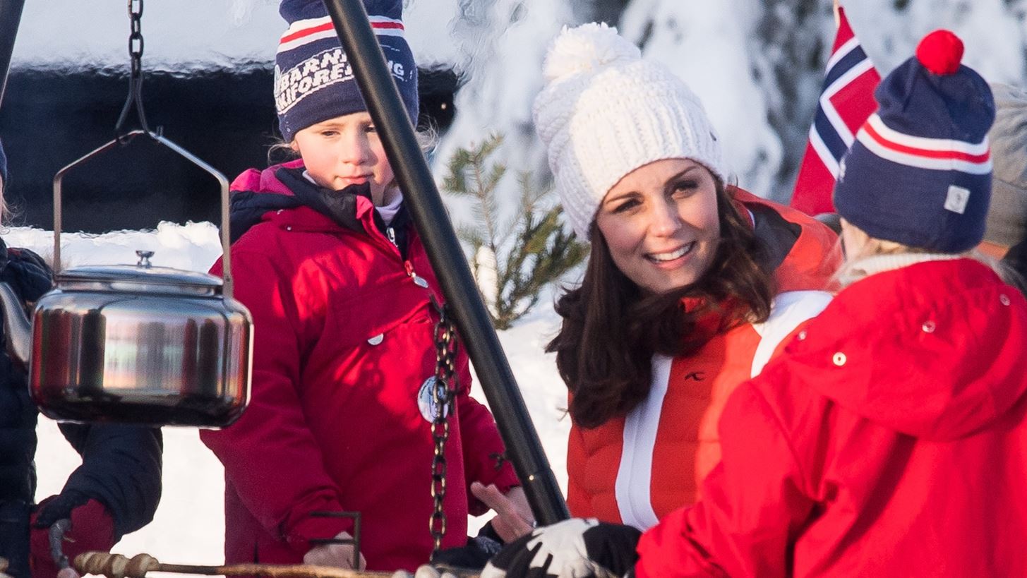 &#x3A0;&#x3C1;&#x3AF;&#x3B3;&#x3BA;&#x3B9;&#x3C0;&#x3B1;&#x3C2; William &amp; Kate Middleton | O&#x3B9; &#x3B4;&#x3B9;&#x3B1;&#x3BA;&#x3BF;&#x3C0;&#x3AD;&#x3C2; &#x3C3;&#x3C4;&#x3B7;&#x3BD; &#x39A;&#x3BF;&#x3C5;&#x3C1;&#x3C3;&#x3B5;&#x3B2;&#x3AD;&#x3BB; &#x3C0;&#x3BF;&#x3C5; &#x3B4;&#x3B5;&#x3BD; &#x3C0;&#x3AE;&#x3C1;&#x3B5; &#x3B5;&#x3AF;&#x3B4;&#x3B7;&#x3C3;&#x3B7; &#x3BA;&#x3B1;&#x3BD;&#x3B5;&#x3AF;&#x3C2;