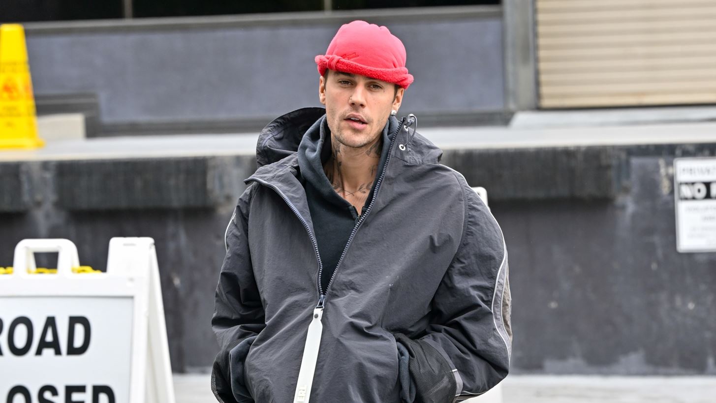 Justin Bieber | H &#x3B1;&#x3C0;&#x3CE;&#x3BB;&#x3B5;&#x3B9;&#x3B1; &#x3C0;&#x3BF;&#x3C5; &#x3C4;&#x3BF;&#x3BD; &#x3B2;&#x3CD;&#x3B8;&#x3B9;&#x3C3;&#x3B5; &#x3C3;&#x3B5; &#x3C0;&#x3AD;&#x3BD;&#x3B8;&#x3BF;&#x3C2;