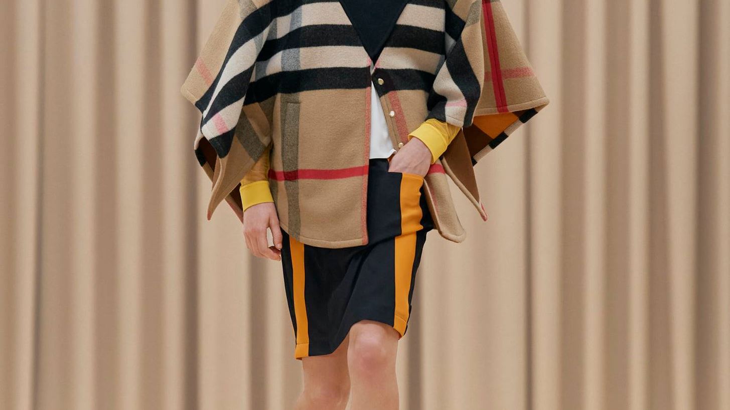 Burberry AW21 | Η συλλογή που φαντάζεται τις γυναίκες ως σύγχρονους ιππότες