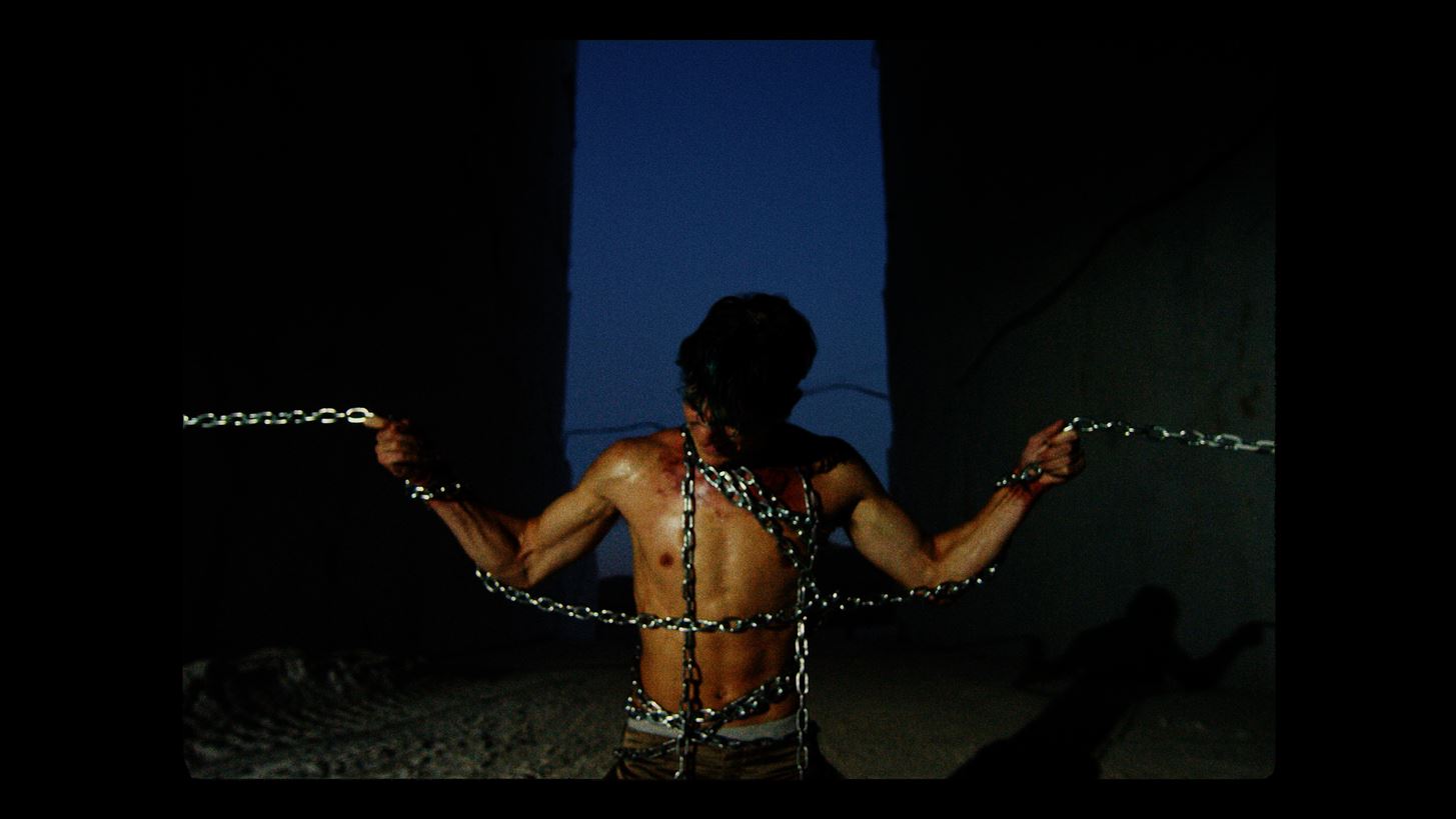 &quot;CLOUDS&quot;: &#x3A4;&#x3BF; &#x3BD;&#x3AD;&#x3BF; &#x3C4;&#x3C1;&#x3B1;&#x3B3;&#x3BF;&#x3CD;&#x3B4;&#x3B9; &#x3C4;&#x3BF;&#x3C5; good job nicky