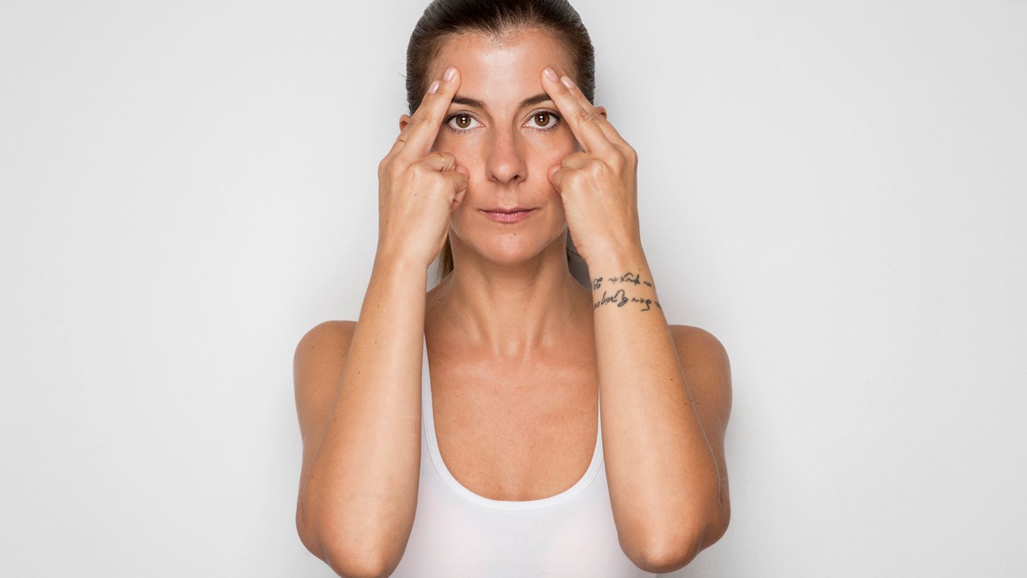 Face Yoga | &#x3A0;&#x3CE;&#x3C2; &#x3BD;&#x3B1; &#x3BC;&#x3B5;&#x3B9;&#x3CE;&#x3C3;&#x3B5;&#x3B9;&#x3C2; &#x3C4;&#x3B9;&#x3C2; &#x3C1;&#x3C5;&#x3C4;&#x3AF;&#x3B4;&#x3B5;&#x3C2; &#x3C7;&#x3C1;&#x3B7;&#x3C3;&#x3B9;&#x3BC;&#x3BF;&#x3C0;&#x3BF;&#x3B9;&#x3CE;&#x3BD;&#x3C4;&#x3B1;&#x3C2; &#x3BC;&#x3CC;&#x3BD;&#x3BF; &#x3C4;&#x3B1; &#x3B4;&#x3AC;&#x3C7;&#x3C4;&#x3C5;&#x3BB;&#x3AC; &#x3C3;&#x3BF;&#x3C5;