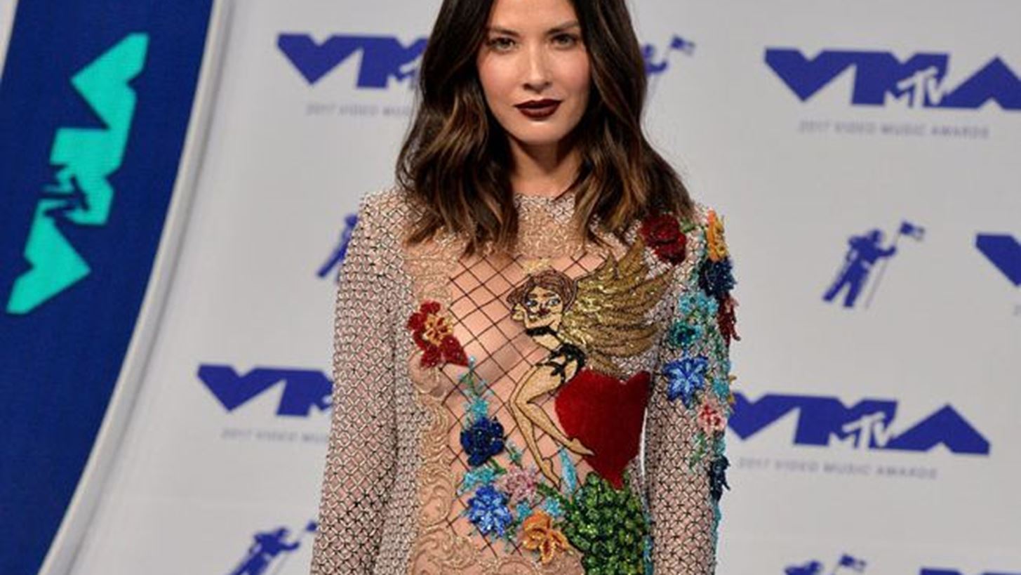 MTV VMAs 2017: &#x38C;&#x3BB;&#x3B5;&#x3C2; &#x3BF;&#x3B9; &#x3B5;&#x3BC;&#x3C6;&#x3B1;&#x3BD;&#x3AF;&#x3C3;&#x3B5;&#x3B9;&#x3C2; &#x3C3;&#x3C4;&#x3BF; &#x3BA;&#x3CC;&#x3BA;&#x3BA;&#x3B9;&#x3BD;&#x3BF; &#x3C7;&#x3B1;&#x3BB;&#x3AF;