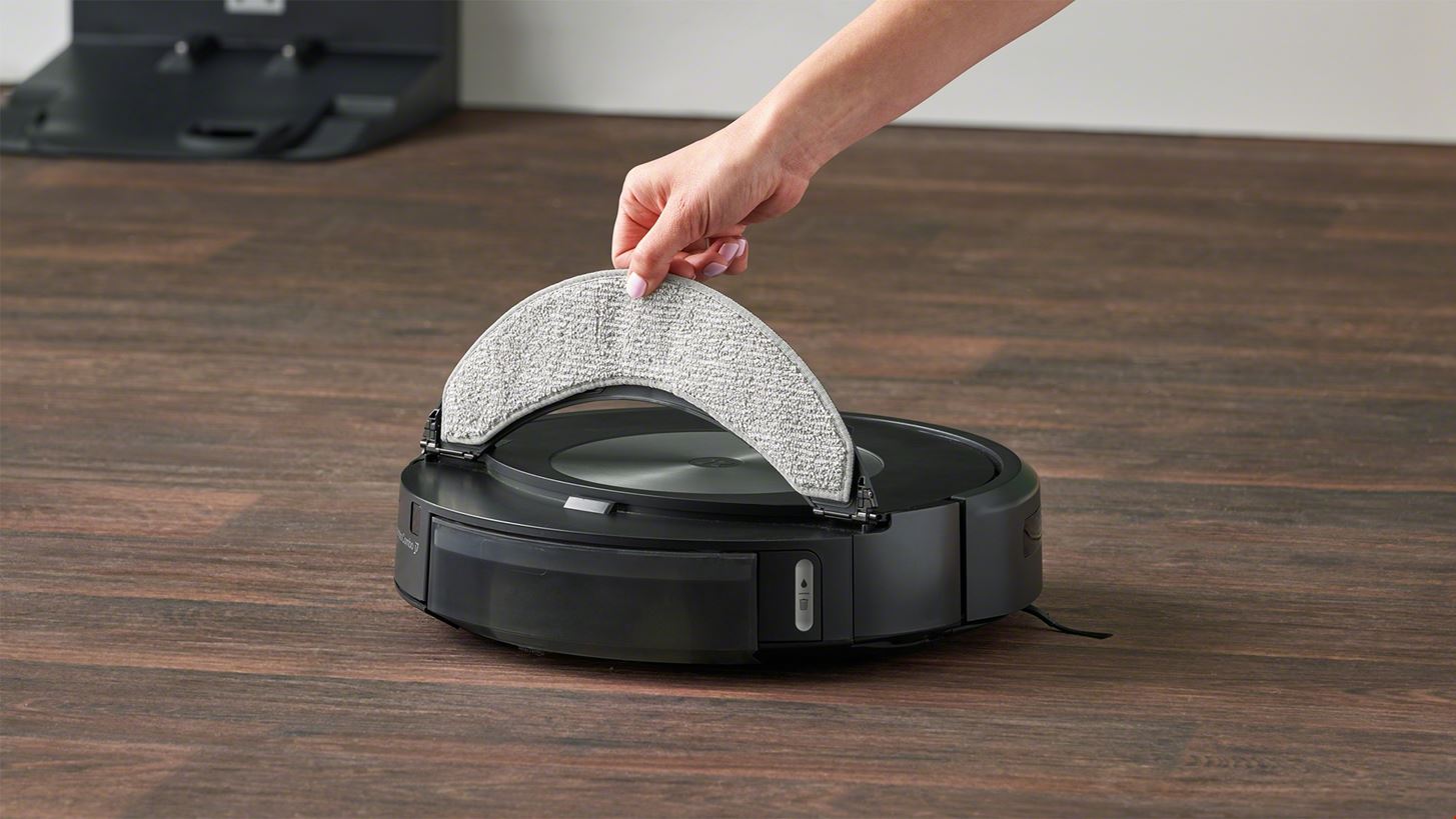 &#x395;&#x3AF;&#x3C3;&#x3B1;&#x3B9; &#x3C0;&#x3BF;&#x3BB;&#x3C5;&#x3AC;&#x3C3;&#x3C7;&#x3BF;&#x3BB;&#x3B7;; &#x397; Roomba Combo j7&#x2B; &#x3B8;&#x3B1; &#x3C3;&#x3B5; &#x3BA;&#x3AC;&#x3BD;&#x3B5;&#x3B9; &#x3BD;&#x3B1; &#x3BE;&#x3B5;&#x3C7;&#x3AC;&#x3C3;&#x3B5;&#x3B9;&#x3C2; &#x3C4;&#x3BF; &#x3BA;&#x3B1;&#x3B8;&#x3AC;&#x3C1;&#x3B9;&#x3C3;&#x3BC;&#x3B1; &#x3B3;&#x3B9;&#x3B1; &#x3BC;&#x3AE;&#x3BD;&#x3B5;&#x3C2;