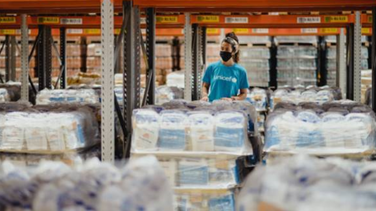 &#x397; Gucci &#x3C3;&#x3C4;&#x3B7;&#x3C1;&#x3AF;&#x3B6;&#x3B5;&#x3B9; &#x3C4;&#x3B7; Unicef &#x3B3;&#x3B9;&#x3B1; &#x3C4;&#x3B7; &#x3B4;&#x3AF;&#x3BA;&#x3B1;&#x3B9;&#x3B7; &#x3C0;&#x3C1;&#x3BF;&#x3BC;&#x3AE;&#x3B8;&#x3B5;&#x3B9;&#x3B1; &#x3B5;&#x3BC;&#x3B2;&#x3BF;&#x3BB;&#x3AF;&#x3C9;&#x3BD; &#x3B3;&#x3B9;&#x3B1; &#x3C4;&#x3BF;&#x3BD; Covid-19