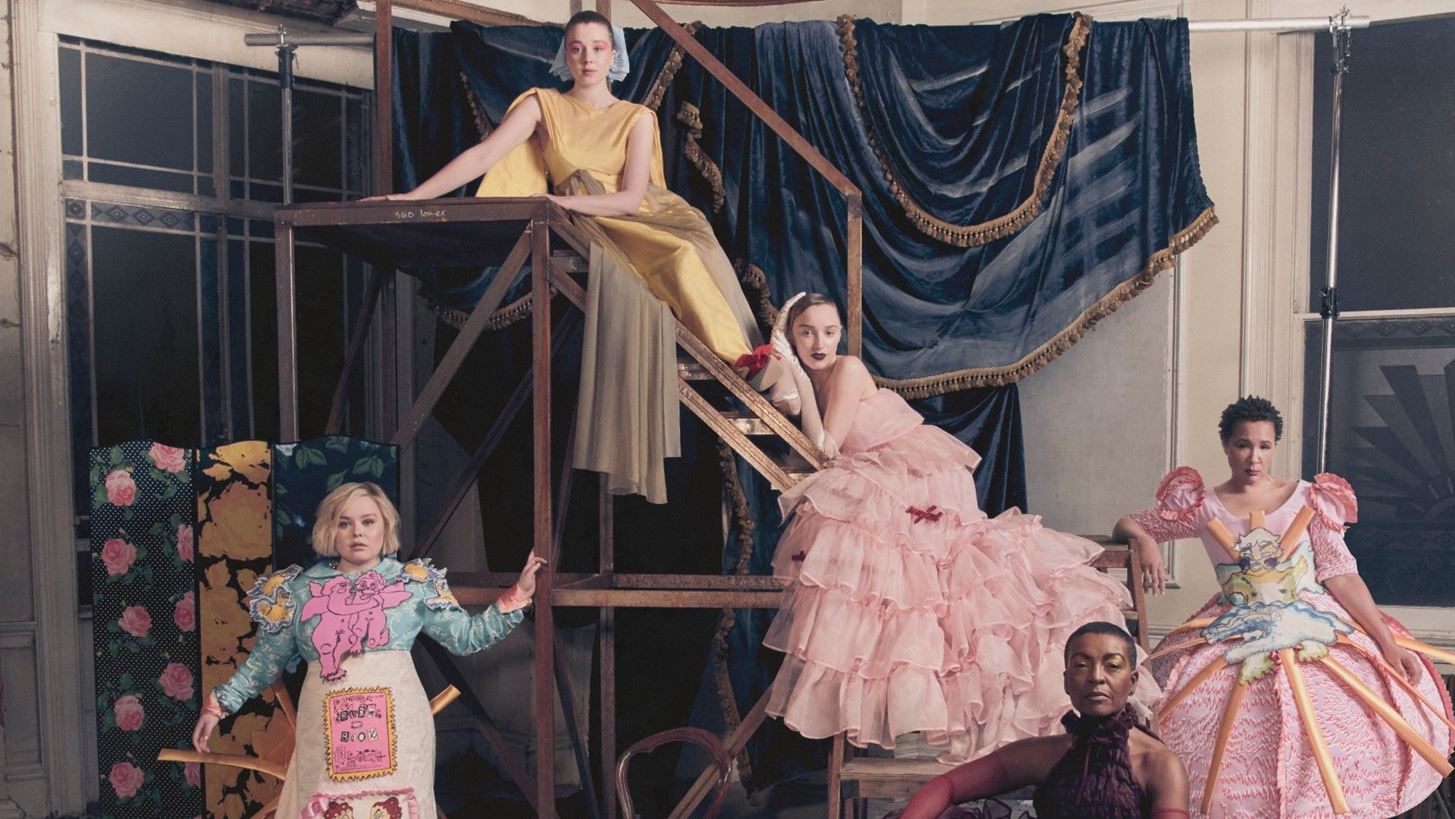 Το Netflix και το Βρετανικό Συμβούλιο Μόδας συνεργάστηκαν για τη δημιουργία ρούχων εμπνευσμένων από το Bridgerton