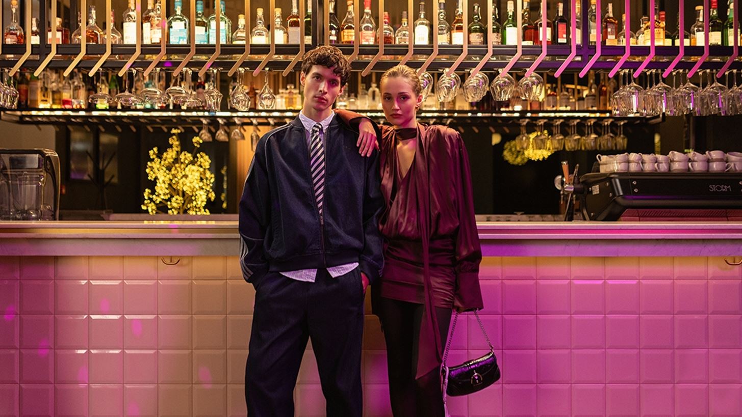 Trend Talk powered by Answear | &#x39D;&#x3C4;&#x3CD;&#x3C3;&#x3B5; &#x3C4;&#x3B7; &#x3B6;&#x3C9;&#x3AE; &#x3C3;&#x3BF;&#x3C5; &#x3BC;&#x3B5; &#x3C0;&#x3BF;&#x3BB;&#x3CD;&#x3C4;&#x3B9;&#x3BC;&#x3B5;&#x3C2; &#x3C3;&#x3C4;&#x3B9;&#x3B3;&#x3BC;&#x3AD;&#x3C2; &#x3BA;&#x3B1;&#x3B9; &#x3B3;&#x3B9;&#x3BF;&#x3C1;&#x3C4;&#x3B9;&#x3BD;&#x3CC; glam!