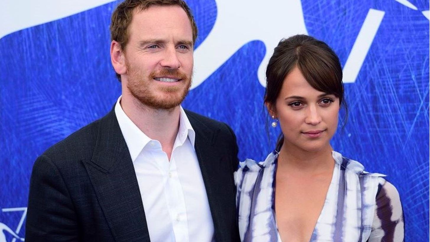 Alicia Vikander- Michael Fassbender: &#x39C;&#x3B5;&#x3C4;&#x3B1;&#x3BA;&#x3CC;&#x3BC;&#x3B9;&#x3C3;&#x3B1;&#x3BD; &#x3C3;&#x3C4;&#x3B7; &#x39B;&#x3B9;&#x3C3;&#x3B1;&#x3B2;&#x3CC;&#x3BD;&#x3B1;
