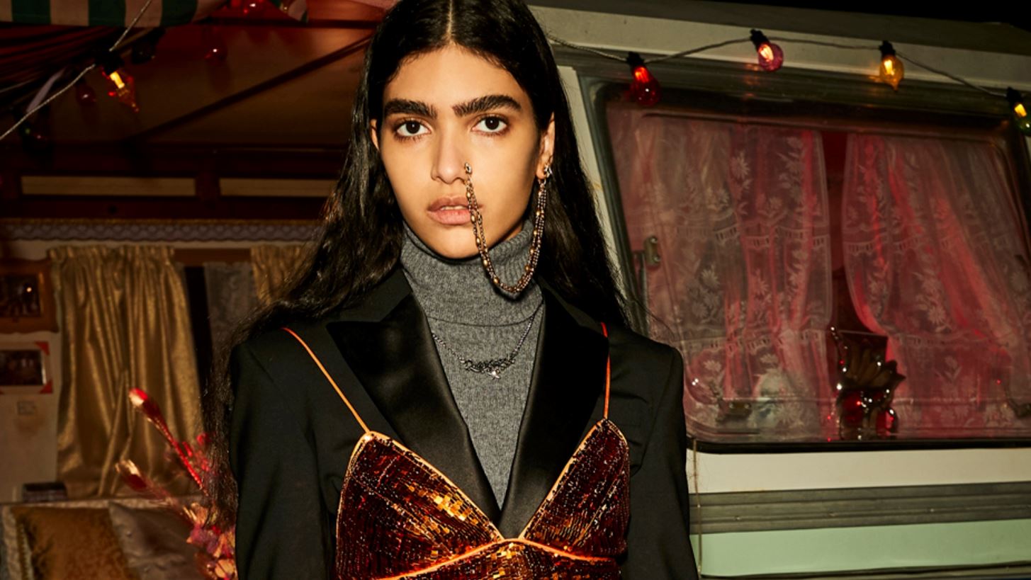 Xmas Gift Guide | &#x391;&#x3BD;&#x3B1;&#x3BA;&#x3B1;&#x3BB;&#x3CD;&#x3C8;&#x3B1;&#x3BC;&#x3B5; &#x3C4;&#x3B1; &#x3C7;&#x3C1;&#x3B9;&#x3C3;&#x3C4;&#x3BF;&#x3C5;&#x3B3;&#x3B5;&#x3BD;&#x3BD;&#x3B9;&#x3AC;&#x3C4;&#x3B9;&#x3BA;&#x3B1; &#x3B4;&#x3CE;&#x3C1;&#x3B1; &#x3C0;&#x3BF;&#x3C5; &#x3B8;&#x3AD;&#x3BB;&#x3B5;&#x3B9; &#x3BC;&#x3AF;&#x3B1; &#x3B5;&#x3BD;&#x3B7;&#x3BC;&#x3B5;&#x3C1;&#x3C9;&#x3BC;&#x3AD;&#x3BD;&#x3B7; fashionista