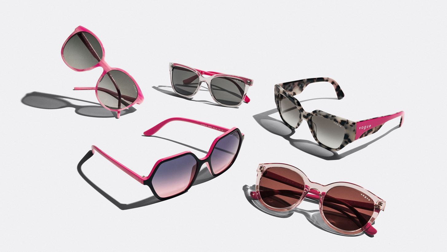 &#x397; Vogue Eyewear &#x3B3;&#x3B9;&#x3BF;&#x3C1;&#x3C4;&#x3AC;&#x3B6;&#x3B5;&#x3B9; 50 &#x3C7;&#x3C1;&#x3CC;&#x3BD;&#x3B9;&#x3B1; &#x3C3;&#x3C4;&#x3BF;&#x3BD; &#x3BA;&#x3CC;&#x3C3;&#x3BC;&#x3BF; &#x3C4;&#x3B7;&#x3C2; &#x3BC;&#x3CC;&#x3B4;&#x3B1;&#x3C2; &#x3BA;&#x3B1;&#x3B9; &#x3B1;&#x3C6;&#x3B9;&#x3B5;&#x3C1;&#x3CE;&#x3BD;&#x3B5;&#x3B9; &#x3C4;&#x3B7; &#x3C3;&#x3C5;&#x3BB;&#x3BB;&#x3BF;&#x3B3;&#x3AE; &#x3C4;&#x3B7;&#x3C2; &#x3C3;&#x3C4;&#x3B9;&#x3C2; style makers