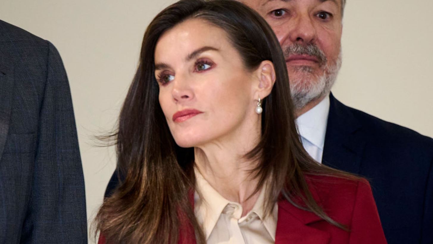 &#x391;&#x3B9;&#x3C6;&#x3BD;&#x3B9;&#x3B4;&#x3B9;&#x3B1;&#x3C3;&#x3C4;&#x3B9;&#x3BA;&#x3AE; &#x3B5;&#x3C0;&#x3AF;&#x3C3;&#x3BA;&#x3B5;&#x3C8;&#x3B7; &#x3C3;&#x3C4;&#x3BF; &#x3BD;&#x3BF;&#x3C3;&#x3BF;&#x3BA;&#x3BF;&#x3BC;&#x3B5;&#x3AF;&#x3BF; &#x3B3;&#x3B9;&#x3B1; &#x3C4;&#x3B7; &#x3B2;&#x3B1;&#x3C3;&#x3AF;&#x3BB;&#x3B9;&#x3C3;&#x3C3;&#x3B1; Letizia