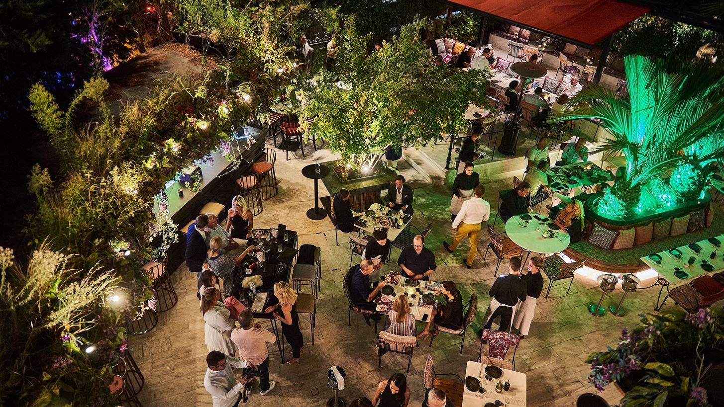 &#x39A;&#x3B7;&#x3C6;&#x3B9;&#x3C3;&#x3B9;&#x3AC; &#x3AE; &#x39A;&#x3BF;&#x3BB;&#x3C9;&#x3BD;&#x3AC;&#x3BA;&#x3B9;; 2 fusion spots &#x3B3;&#x3B9;&#x3B1; fine dining &#x3C3;&#x3C4;&#x3B7;&#x3BD; &#x3BA;&#x3B1;&#x3BB;&#x3BF;&#x3BA;&#x3B1;&#x3B9;&#x3C1;&#x3B9;&#x3BD;&#x3AE; &#x391;&#x3B8;&#x3AE;&#x3BD;&#x3B1;
