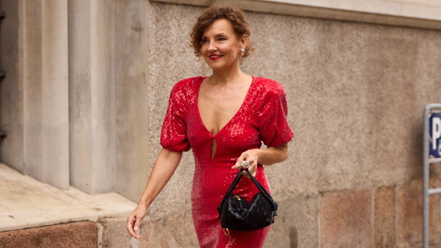5 festive &#x3C0;&#x3B5;&#x3C1;&#x3B9;&#x3C3;&#x3C4;&#x3AC;&#x3C3;&#x3B5;&#x3B9;&#x3C2; - 5 looks | &#x3A0;&#x3CE;&#x3C2; &#x3B8;&#x3B1; &#x3BD;&#x3C4;&#x3C5;&#x3B8;&#x3B5;&#x3AF;&#x3C2; &#x3BA;&#x3BF;&#x3BC;&#x3C8;&#x3AC; &#x3C4;&#x3B7;&#x3BD; &#x3C0;&#x3B5;&#x3C1;&#x3AF;&#x3BF;&#x3B4;&#x3BF; &#x3C4;&#x3C9;&#x3BD; &#x3B3;&#x3B9;&#x3BF;&#x3C1;&#x3C4;&#x3CE;&#x3BD;