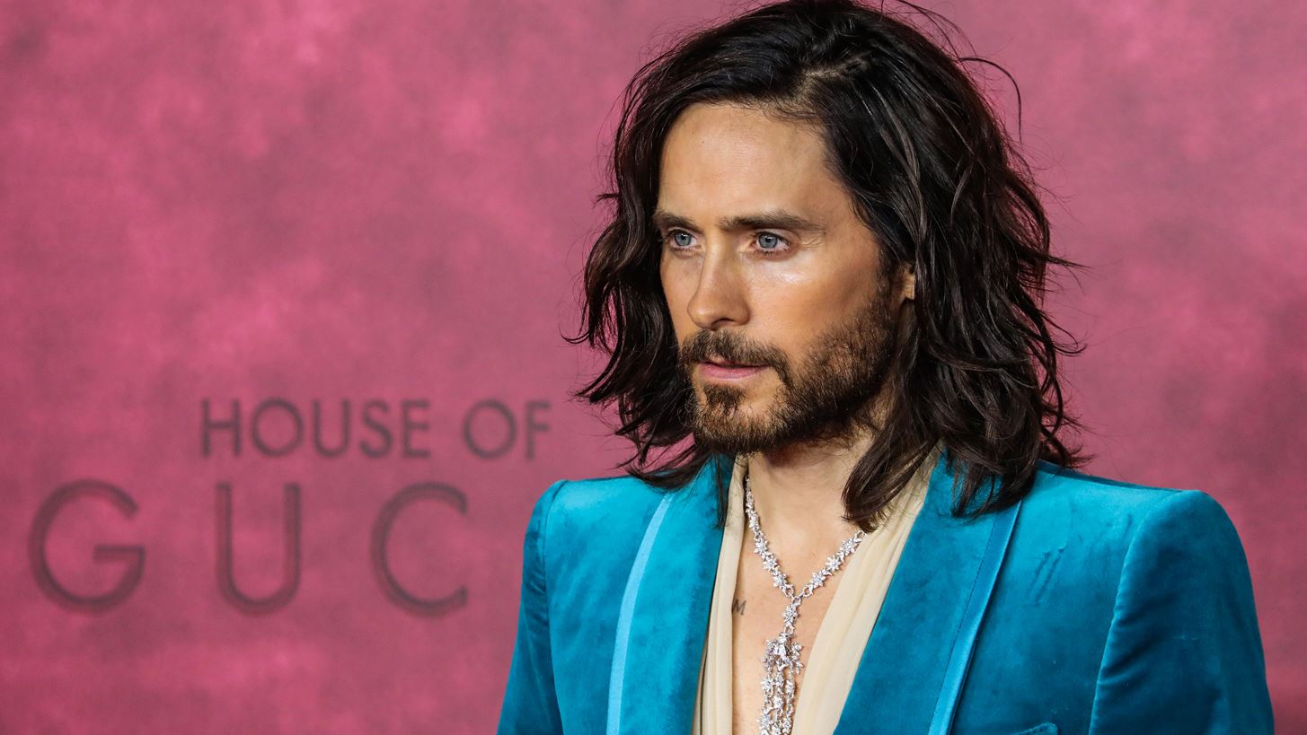 &#x39F; Jared Leto &#x3BB;&#x3B1;&#x3BD;&#x3C3;&#x3AC;&#x3C1;&#x3B5;&#x3B9; &#x3C4;&#x3B7; &#x3B4;&#x3B9;&#x3BA;&#x3AE; &#x3C4;&#x3BF;&#x3C5; &#x3C3;&#x3B5;&#x3B9;&#x3C1;&#x3AC; &#x3BC;&#x3B5; &#x3C0;&#x3C1;&#x3BF;&#x3CA;&#x3CC;&#x3BD;&#x3C4;&#x3B1; &#x3BF;&#x3BC;&#x3BF;&#x3C1;&#x3C6;&#x3B9;&#x3AC;&#x3C2;