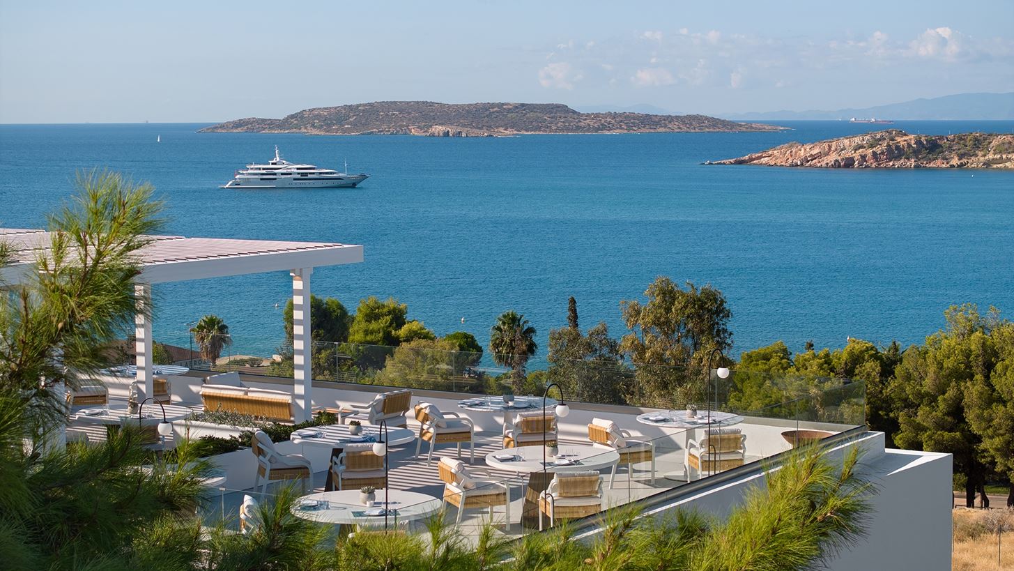 City Escape &#x3C3;&#x3C4;&#x3B7;&#x3BD; &#x391;&#x3B8;&#x3B7;&#x3BD;&#x3B1;&#x3CA;&#x3BA;&#x3AE; &#x3A1;&#x3B9;&#x3B2;&#x3B9;&#x3AD;&#x3C1;&#x3B1; &#x3BA;&#x3B1;&#x3B9; &#x3C4;&#x3BF; THE ROC CLUB, &#x3C4;&#x3BF; resort &#x3C0;&#x3BF;&#x3C5; &#x3B1;&#x3BD;&#x3AC;&#x3B3;&#x3B5;&#x3B9; &#x3C4;&#x3B7;&#x3BD; &#x3C0;&#x3BF;&#x3BB;&#x3C5;&#x3C4;&#x3AD;&#x3BB;&#x3B5;&#x3B9;&#x3B1; &#x3C3;&#x3B5; tailor made &#x3B5;&#x3BC;&#x3C0;&#x3B5;&#x3B9;&#x3C1;&#x3AF;&#x3B1;