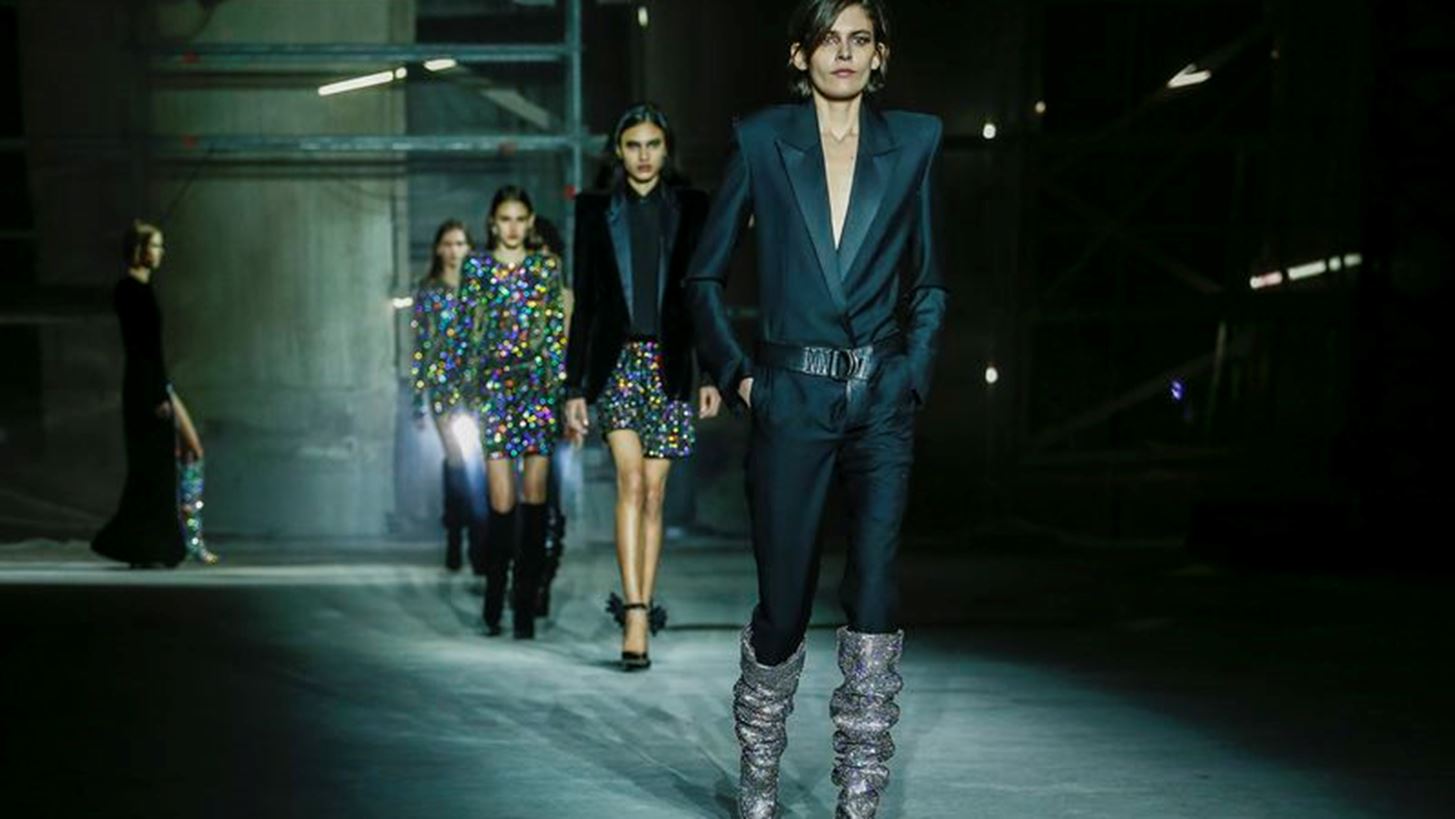 &#x39F; &#x3BF;&#x3AF;&#x3BA;&#x3BF;&#x3C2; Saint Laurent &#x3BA;&#x3B1;&#x3BB;&#x3B5;&#x3AF;&#x3C4;&#x3B1;&#x3B9; &#x3BD;&#x3B1; &#x3B1;&#x3C0;&#x3BF;&#x3C3;&#x3CD;&#x3C1;&#x3B5;&#x3B9; &#x3B4;&#x3B9;&#x3B1;&#x3C6;&#x3B7;&#x3BC;&#x3B9;&#x3C3;&#x3C4;&#x3B9;&#x3BA;&#x3AE; &#x3BA;&#x3B1;&#x3BC;&#x3C0;&#x3AC;&#x3BD;&#x3B9;&#x3B1; &#x3C0;&#x3BF;&#x3C5; &#x3B8;&#x3B5;&#x3C9;&#x3C1;&#x3AE;&#x3B8;&#x3B7;&#x3BA;&#x3B5; &#x3C0;&#x3C1;&#x3BF;&#x3C3;&#x3B2;&#x3BB;&#x3B7;&#x3C4;&#x3B9;&#x3BA;&#x3AE;