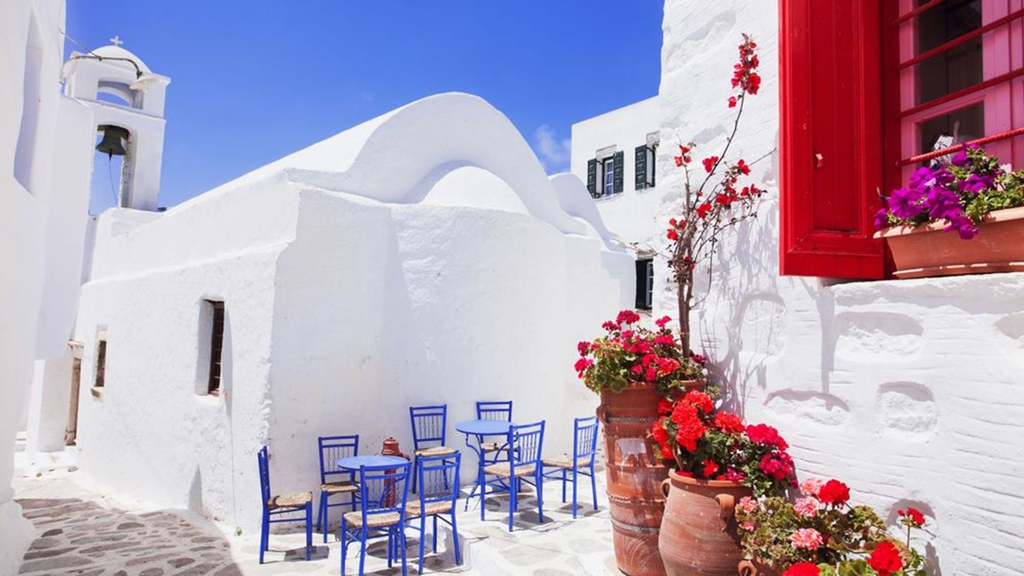 #Tidbits *: Σαλπάρουμε για Αμοργό