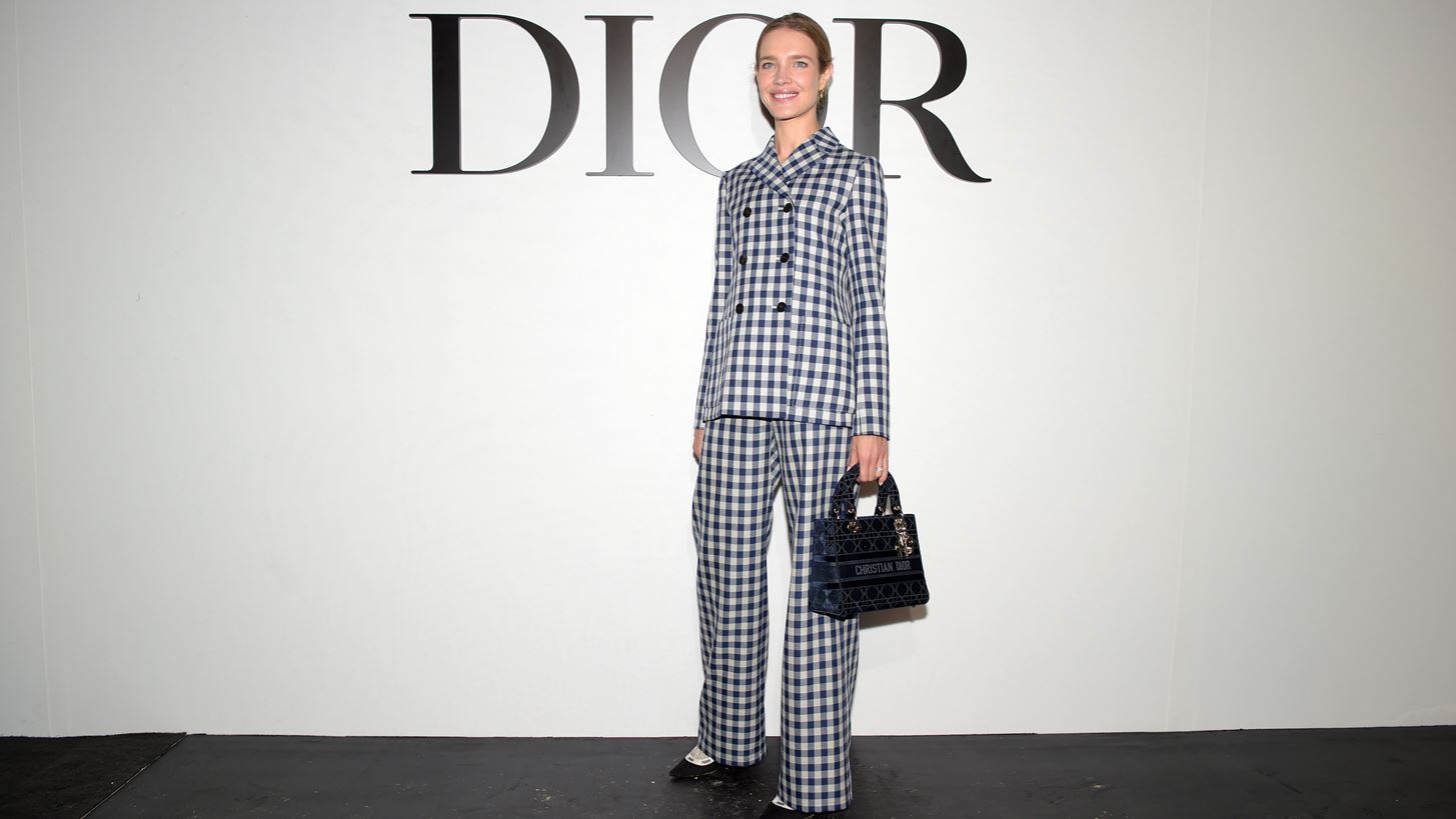 Dior SS21: &#x39F;&#x3B9; front row &#x3B5;&#x3BC;&#x3C6;&#x3B1;&#x3BD;&#x3AF;&#x3C3;&#x3B5;&#x3B9;&#x3C2;