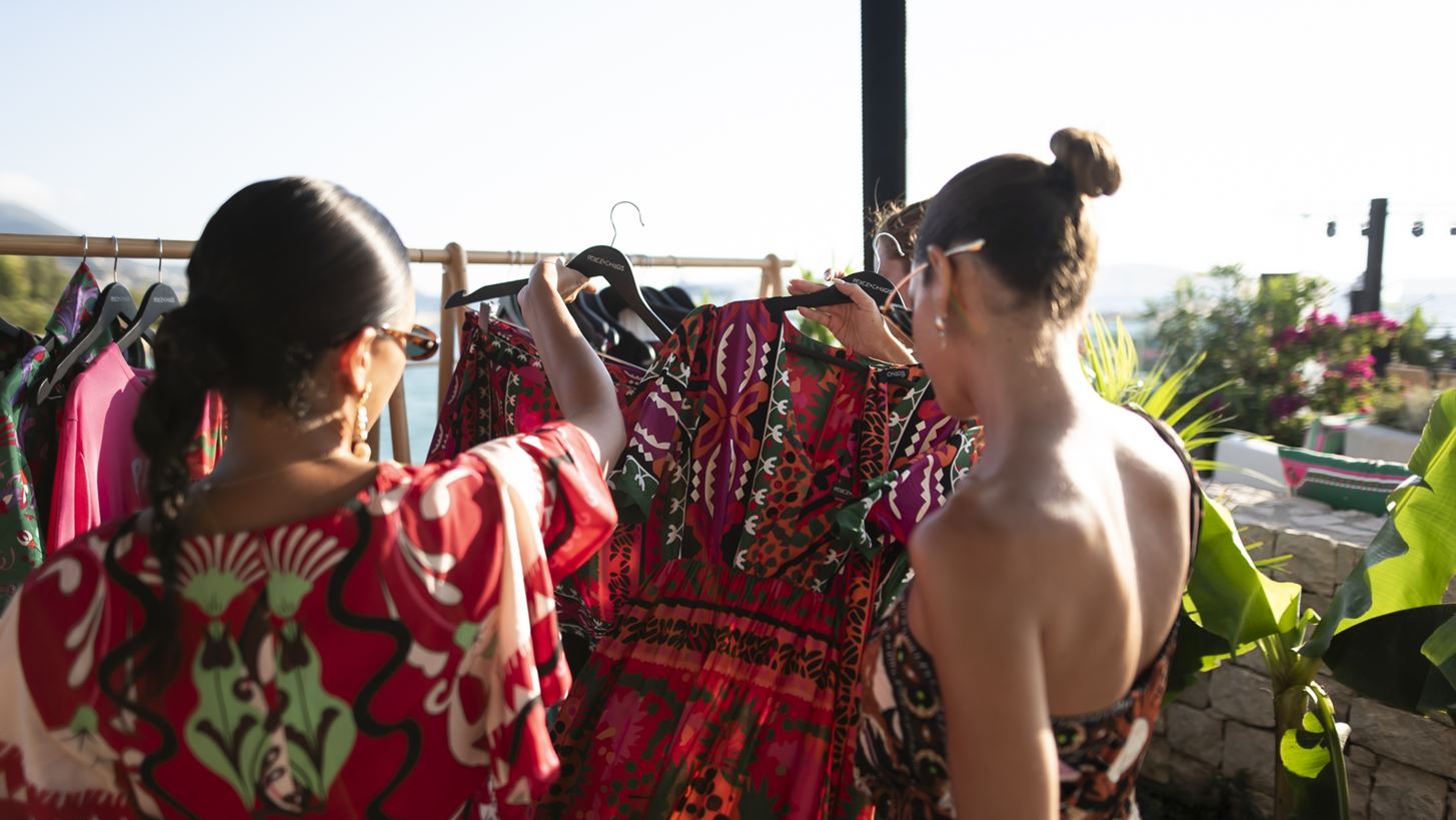 TROPICHAOS: The Wild Ritual | Η Peace & Chaos ταξίδεψε στο W Costa Navarino για ένα fashion event