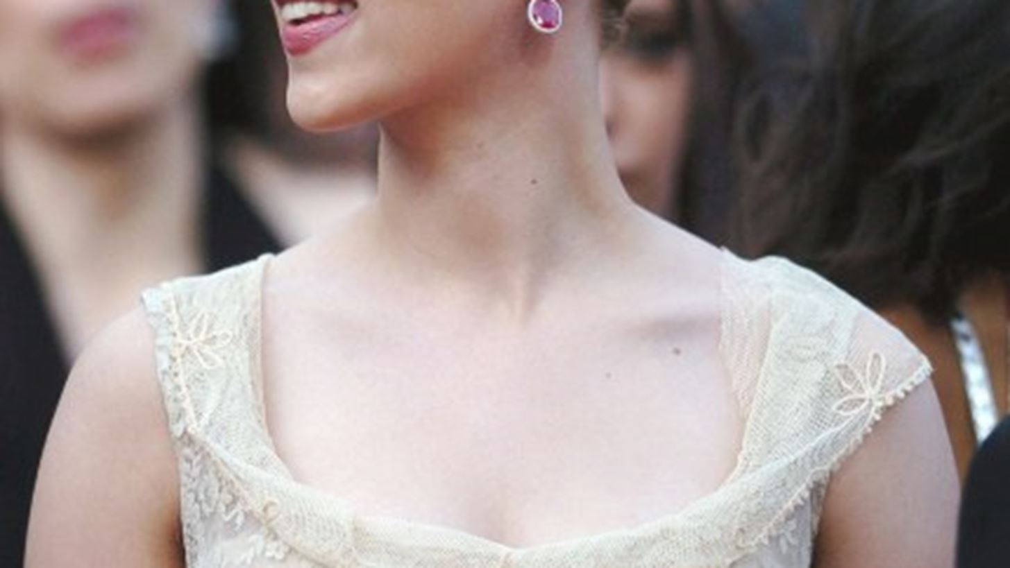 &#x39A;&#x3B9; &#x3CC;&#x3BC;&#x3C9;&#x3C2;, &#x3B7; Scarlett Johansson &#x3B4;&#x3B5;&#x3BD; &#x3AD;&#x3C7;&#x3B5;&#x3B9; &#x3C0;&#x3B1;&#x3AF;&#x3BE;&#x3B5;&#x3B9; &#x3B1;&#x3BA;&#x3CC;&#x3BC;&#x3B1; &#x3C4;&#x3BF; &#x3C1;&#x3CC;&#x3BB;&#x3BF; &#x3C4;&#x3C9;&#x3BD; &#x3BF;&#x3BD;&#x3B5;&#x3AF;&#x3C1;&#x3C9;&#x3BD; &#x3C4;&#x3B7;&#x3C2;