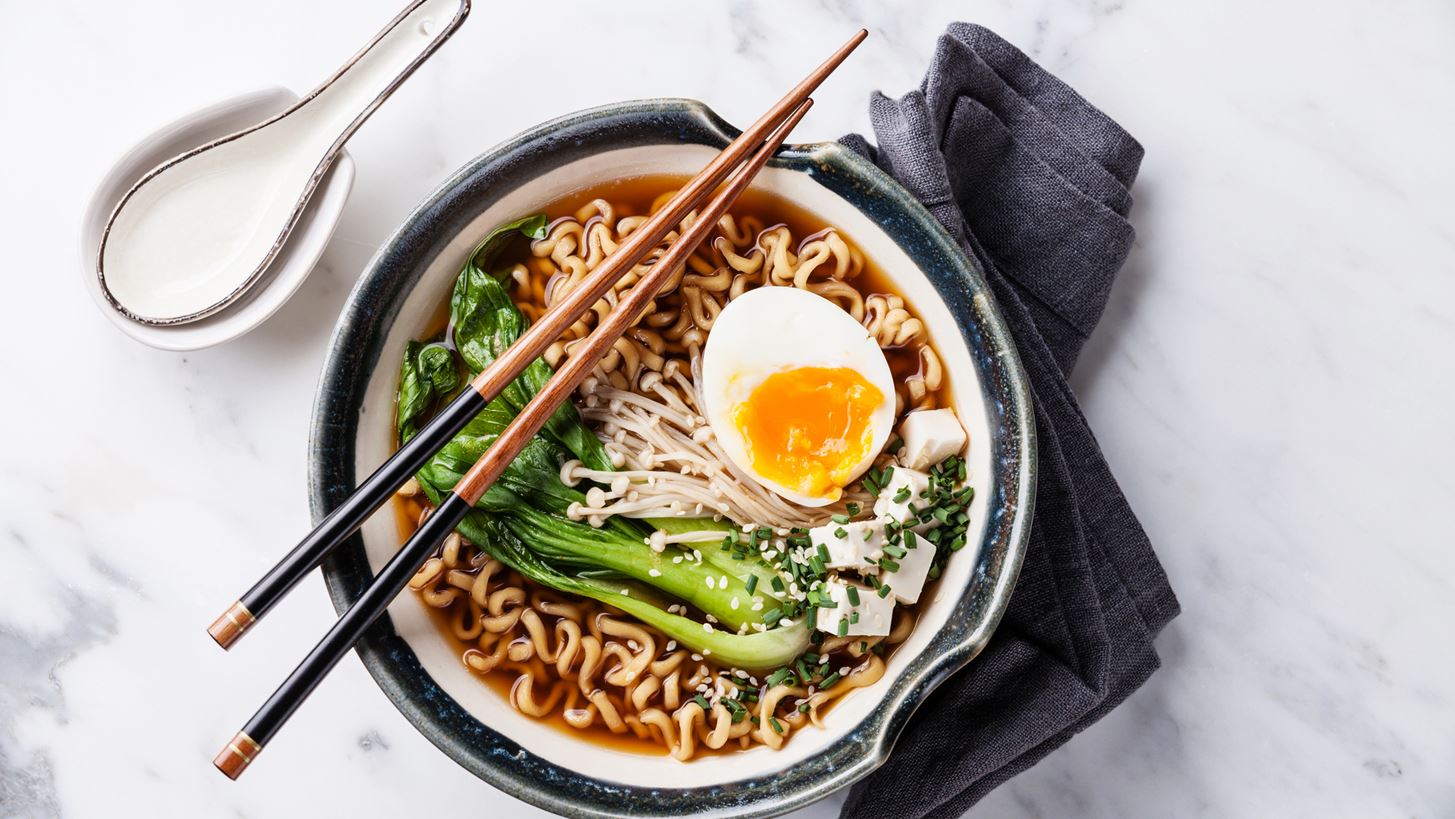 Ramen &#x3C3;&#x3C4;&#x3B7;&#x3BD; &#x391;&#x3B8;&#x3AE;&#x3BD;&#x3B1;: 3 &#x3BC;&#x3AD;&#x3C1;&#x3B7; &#x3B3;&#x3B9;&#x3B1; &#x3BD;&#x3B1; &#x3B1;&#x3C0;&#x3BF;&#x3BB;&#x3B1;&#x3CD;&#x3C3;&#x3B5;&#x3B9;&#x3C2; &#x3C4;&#x3B7;&#x3BD; &#x3C0;&#x3B9;&#x3BF; &#x3BD;&#x3CC;&#x3C3;&#x3C4;&#x3B9;&#x3BC;&#x3B7; &#x3C7;&#x3B5;&#x3B9;&#x3BC;&#x3C9;&#x3BD;&#x3B9;&#x3AC;&#x3C4;&#x3B9;&#x3BA;&#x3B7; &#x3C3;&#x3BF;&#x3CD;&#x3C0;&#x3B1;
