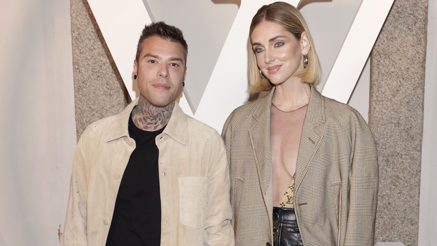 &quot;&#x397; &#x3B9;&#x3C3;&#x3C4;&#x3BF;&#x3C1;&#x3AF;&#x3B1; &#x3B4;&#x3B5;&#x3BD; &#x3C3;&#x3B2;&#x3AE;&#x3BD;&#x3B5;&#x3B9;&quot; | &#x39F; Fedez &#x3B5;&#x3C0;&#x3B9;&#x3C3;&#x3C4;&#x3C1;&#x3AD;&#x3C6;&#x3B5;&#x3B9; &#x3B3;&#x3B9;&#x3B1; &#x3BD;&#x3B1; &#x3BC;&#x3B9;&#x3BB;&#x3AE;&#x3C3;&#x3B5;&#x3B9; &#x3B3;&#x3B9;&#x3B1; &#x3C4;&#x3B7;&#x3BD; Chiara Ferragni