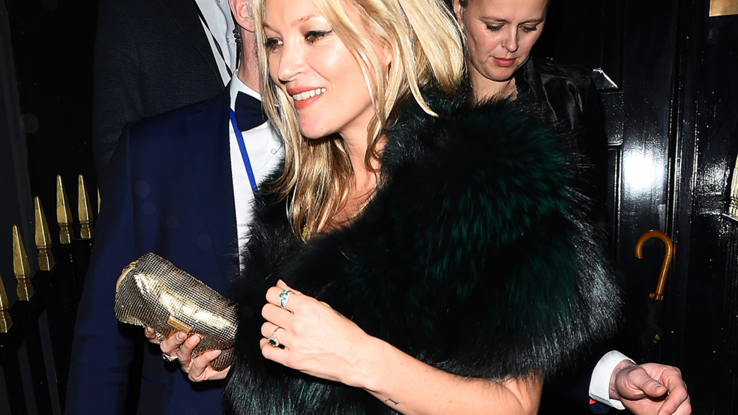 Kate Moss: &#x397; &#x3B1;&#x3C0;&#x3AF;&#x3C3;&#x3C4;&#x3B5;&#x3C5;&#x3C4;&#x3B7; &#x3AD;&#x3BA;&#x3C0;&#x3BB;&#x3B7;&#x3BE;&#x3B7; &#x3C0;&#x3BF;&#x3C5; &#x3AD;&#x3BA;&#x3B1;&#x3BD;&#x3B5; &#x3C3;&#x3B5; &#x3C0;&#x3AC;&#x3C1;&#x3C4;&#x3C5; &#x3C6;&#x3C9;&#x3C4;&#x3BF;&#x3B3;&#x3C1;&#x3AC;&#x3C6;&#x3BF;&#x3C5;