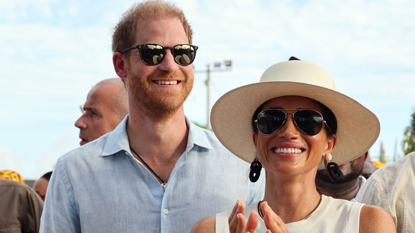 Meghan Markle &amp; &#x3A0;&#x3C1;&#x3AF;&#x3B3;&#x3BA;&#x3B9;&#x3C0;&#x3B1;&#x3C2; Harry | &#x39C;&#x3BF;&#x3B9;&#x3C1;&#x3AC;&#x3C3;&#x3C4;&#x3B7;&#x3BA;&#x3B1;&#x3BD; &#x3C4;&#x3B7;&#x3BD; &#x3BF;&#x3B9;&#x3BA;&#x3BF;&#x3B3;&#x3B5;&#x3BD;&#x3B5;&#x3B9;&#x3B1;&#x3BA;&#x3AE; &#x3C4;&#x3BF;&#x3C5;&#x3C2; &#x3C0;&#x3B1;&#x3C1;&#x3AC;&#x3B4;&#x3BF;&#x3C3;&#x3B7; &#x3C0;&#x3BF;&#x3C5; &#x3BE;&#x3B5;&#x3BA;&#x3B9;&#x3BD;&#x3AC; &#x3B1;&#x3C0;&#x3CC; &#x3C4;&#x3BF; &#x3B4;&#x3B5;&#x3CD;&#x3C4;&#x3B5;&#x3C1;&#x3BF; &#x3C1;&#x3B1;&#x3BD;&#x3C4;&#x3B5;&#x3B2;&#x3BF;&#x3CD; &#x3C4;&#x3BF;&#x3C5;&#x3C2;