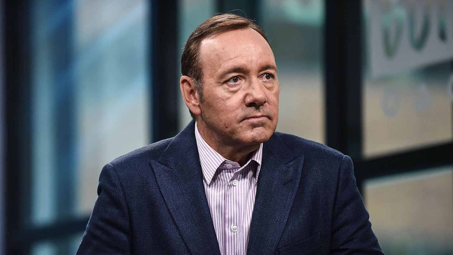 Kevin Spacey | &#x391;&#x3B8;&#x3CE;&#x3BF;&#x3C2; &#x3B3;&#x3B9;&#x3B1; &#x3CC;&#x3BB;&#x3B5;&#x3C2; &#x3C4;&#x3B9;&#x3C2; &#x3BA;&#x3B1;&#x3C4;&#x3B7;&#x3B3;&#x3BF;&#x3C1;&#x3AF;&#x3B5;&#x3C2; &#x3C3;&#x3B5;&#x3BE;&#x3BF;&#x3C5;&#x3B1;&#x3BB;&#x3B9;&#x3BA;&#x3CE;&#x3BD; &#x3B5;&#x3C0;&#x3B9;&#x3B8;&#x3AD;&#x3C3;&#x3B5;&#x3C9;&#x3BD;
