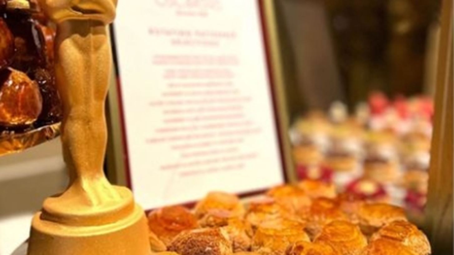 O Brad Pitt &#x3B4;&#x3B5;&#x3BD; &#x3C0;&#x3AE;&#x3B3;&#x3B5; &#x3C3;&#x3C4;&#x3B1; Oscars 2023 &#x3B1;&#x3BB;&#x3BB;&#x3AC; &#x3B7; &#x3C3;&#x3B1;&#x3BC;&#x3C0;&#x3AC;&#x3BD;&#x3B9;&#x3B1; &#x3C4;&#x3BF;&#x3C5; &#x3AE;&#x3C4;&#x3B1;&#x3BD; &#x3C3;&#x3C4;&#x3BF; &#x3BC;&#x3B5;&#x3BD;&#x3BF;&#x3CD; &#x3C4;&#x3BF;&#x3C5; &#x3B5;&#x3C0;&#x3AF;&#x3C3;&#x3B7;&#x3BC;&#x3BF;&#x3C5; &#x3B4;&#x3B5;&#x3AF;&#x3C0;&#x3BD;&#x3BF;&#x3C5;