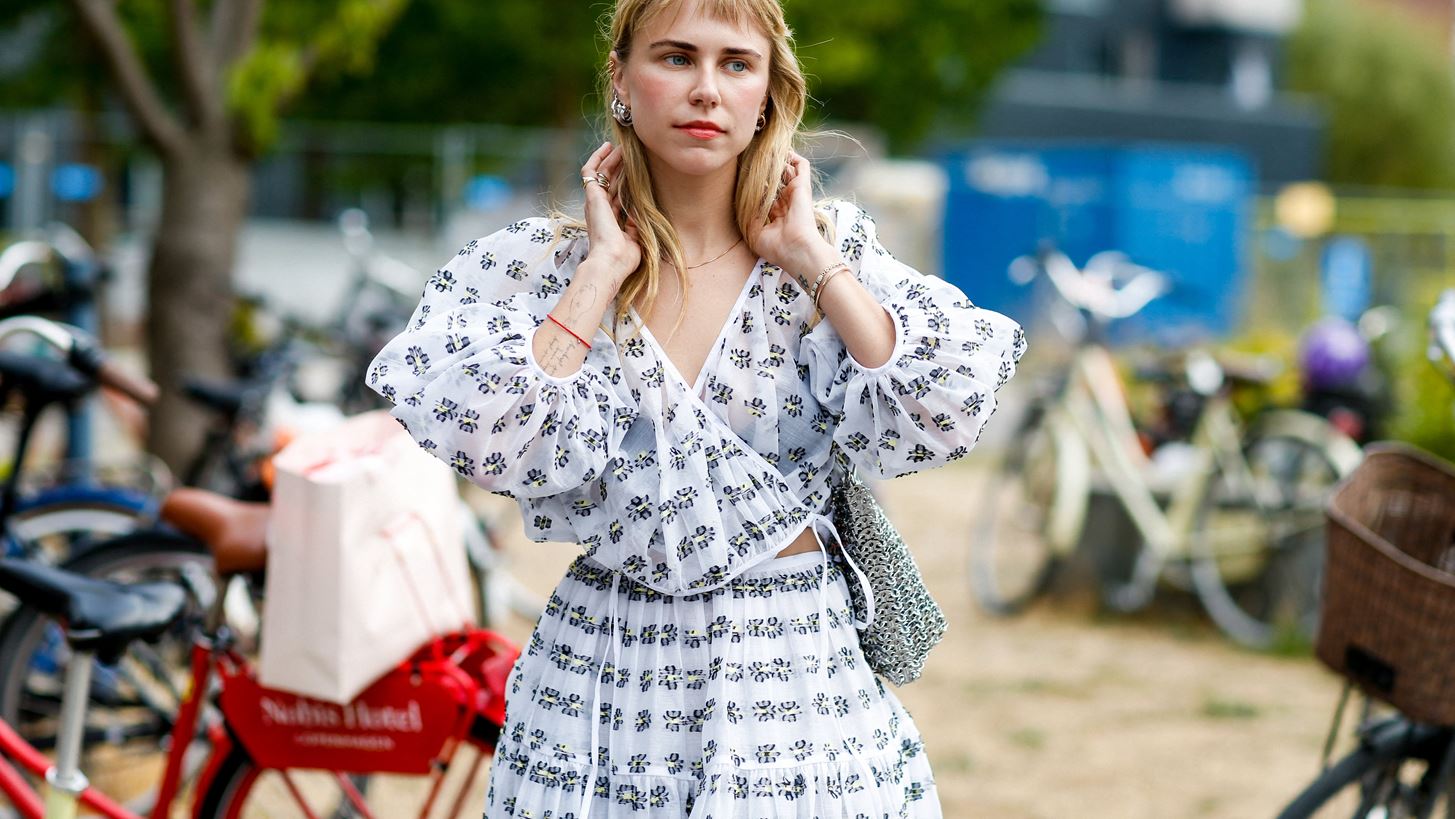 Αυτό το Ganni φόρεμα είναι η νέα μας εμμονή