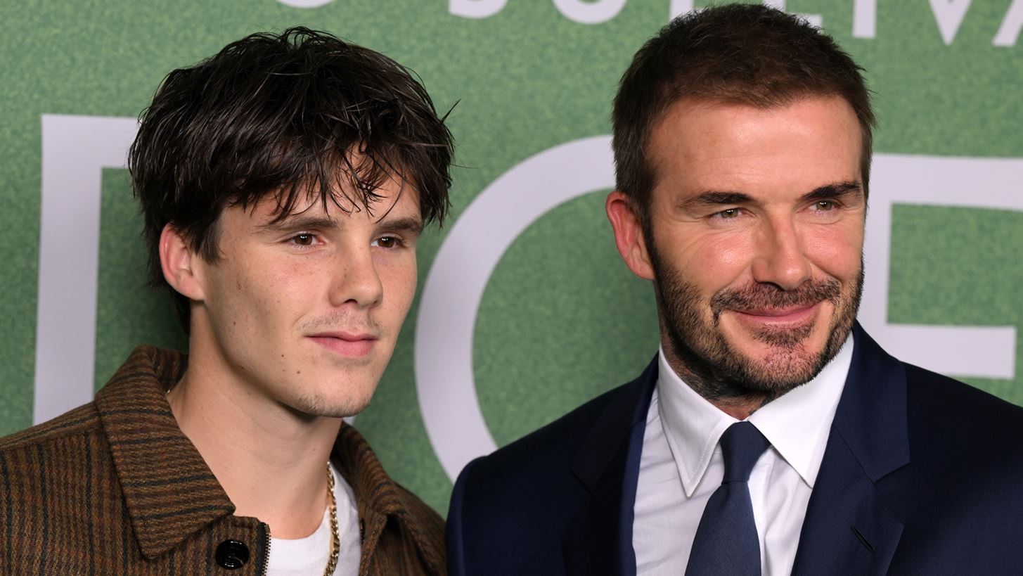 &#x39F; Cruz Beckham &#x3AD;&#x3C7;&#x3B5;&#x3B9; &#x3BA;&#x3AC;&#x3C4;&#x3B9; &#x3BD;&#x3B1; &#x3C0;&#x3B5;&#x3B9; &#x3B3;&#x3B9;&#x3B1; &#x3C4;&#x3B7;&#x3BD; &#x3BA;&#x3CC;&#x3BD;&#x3C4;&#x3C1;&#x3B1; &#x3B1;&#x3BD;&#x3AC;&#x3BC;&#x3B5;&#x3C3;&#x3B1; &#x3C3;&#x3C4;&#x3B1; &#x3B1;&#x3B4;&#x3AD;&#x3C1;&#x3C6;&#x3B9;&#x3AC; &#x3C4;&#x3BF;&#x3C5;, Romeo &#x3BA;&#x3B1;&#x3B9; Brooklyn