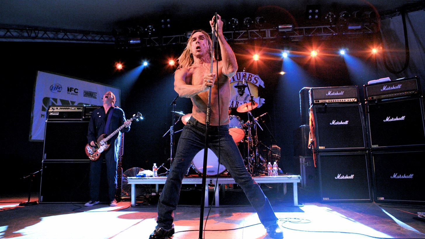 &#x39F; &#x3B8;&#x3C1;&#x3CD;&#x3BB;&#x3BF;&#x3C2; Iggy Pop &#x3AD;&#x3C1;&#x3C7;&#x3B5;&#x3C4;&#x3B1;&#x3B9; &#x3C3;&#x3C4;&#x3B7;&#x3BD; &#x391;&#x3B8;&#x3AE;&#x3BD;&#x3B1; &#x3B3;&#x3B9;&#x3B1; &#x3BC;&#x3AF;&#x3B1; &#x3BC;&#x3BF;&#x3BD;&#x3B1;&#x3B4;&#x3B9;&#x3BA;&#x3AE; &#x3C3;&#x3C5;&#x3BD;&#x3B1;&#x3C5;&#x3BB;&#x3AF;&#x3B1;