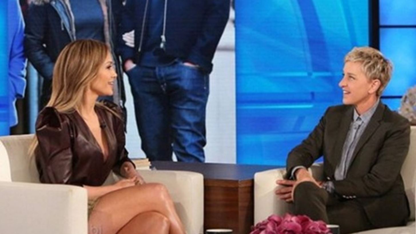 Jennifer Lopez: &#x397; &#x3C0;&#x3C1;&#x3CE;&#x3C4;&#x3B7; &#x3C4;&#x3B7;&#x3BB;&#x3B5;&#x3BF;&#x3C0;&#x3C4;&#x3B9;&#x3BA;&#x3AE; &#x3B5;&#x3BC;&#x3C6;&#x3AC;&#x3BD;&#x3B9;&#x3C3;&#x3B7; &#x3BC;&#x3B5; &#x3C4;&#x3B1; &#x3B4;&#x3AF;&#x3B4;&#x3C5;&#x3BC;&#x3AC; &#x3C4;&#x3B7;&#x3C2;